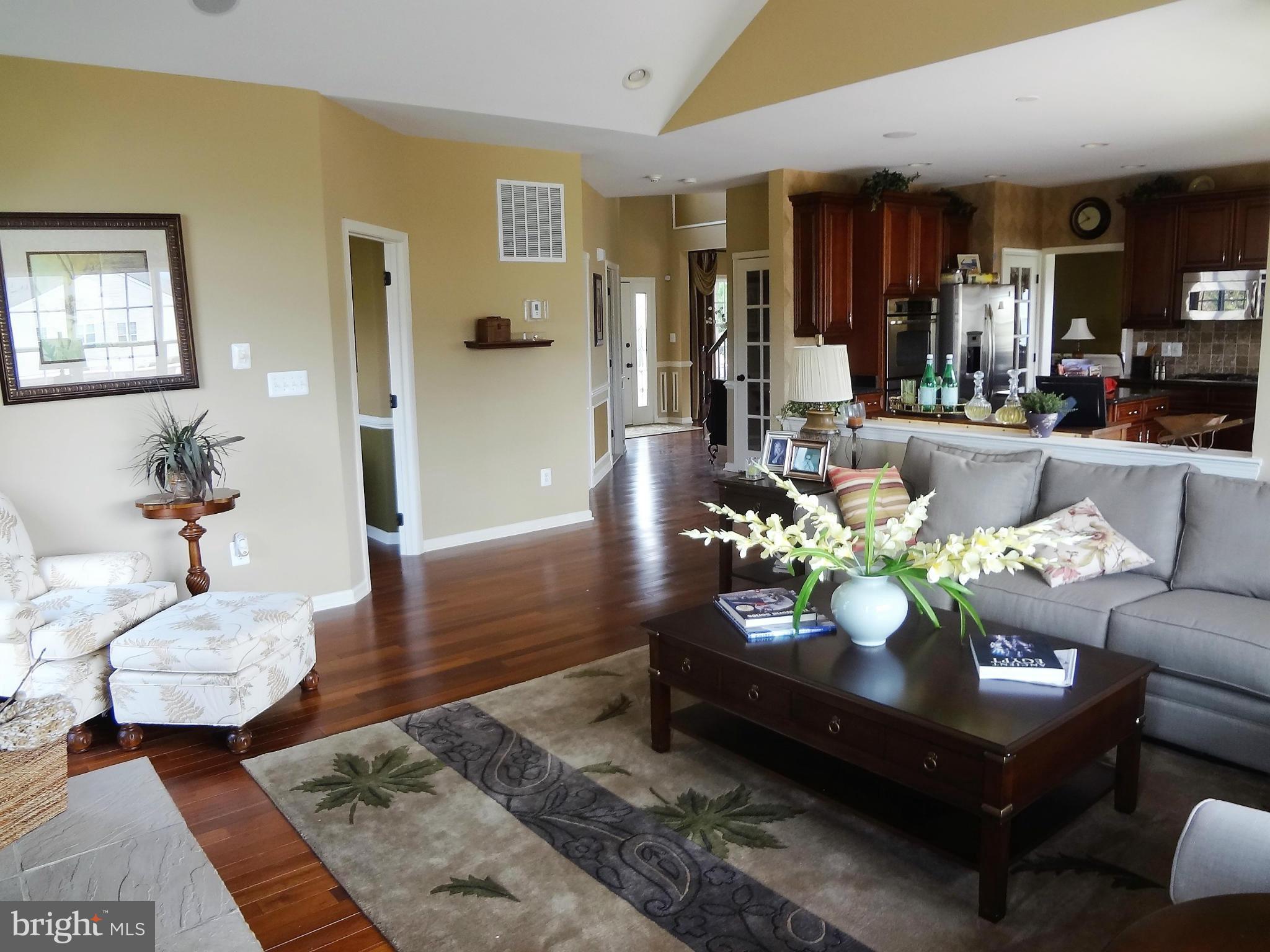 MARTINSBURG STATION - Residential