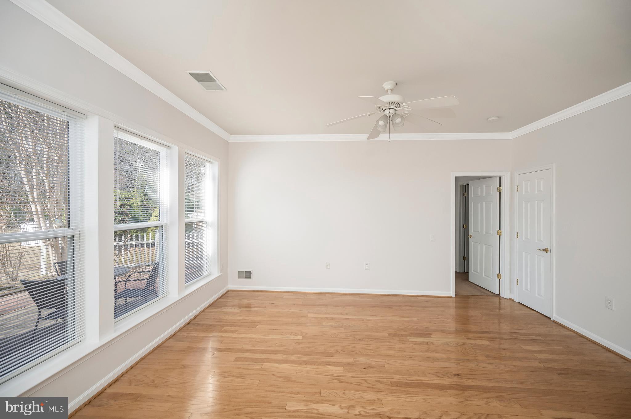 FALLS RUN - Residential