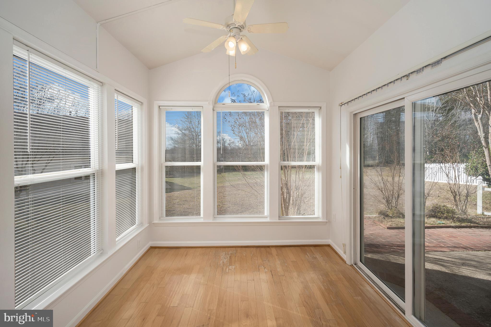 FALLS RUN - Residential