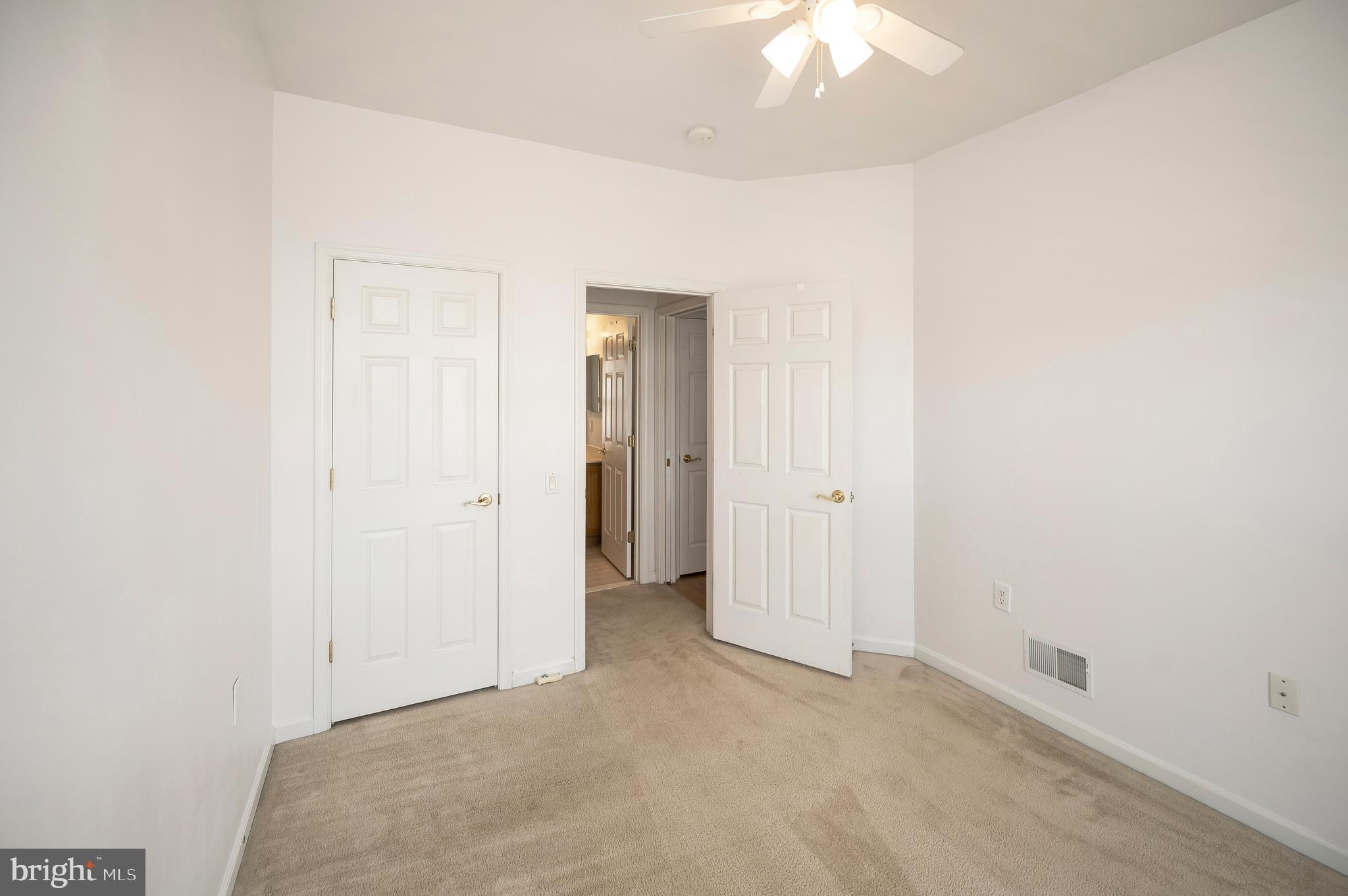 FALLS RUN - Residential