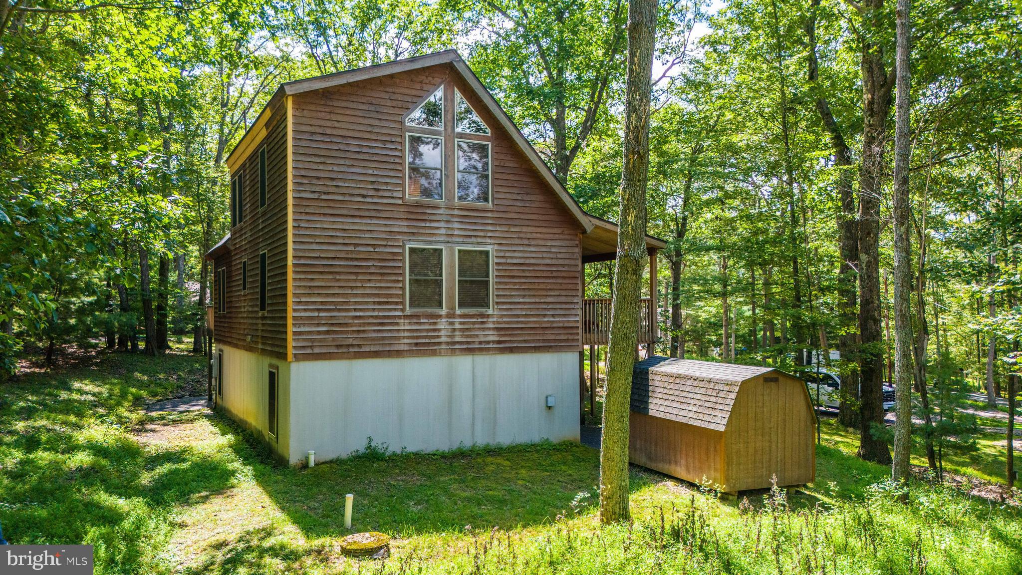 392 DEER RUN LANE