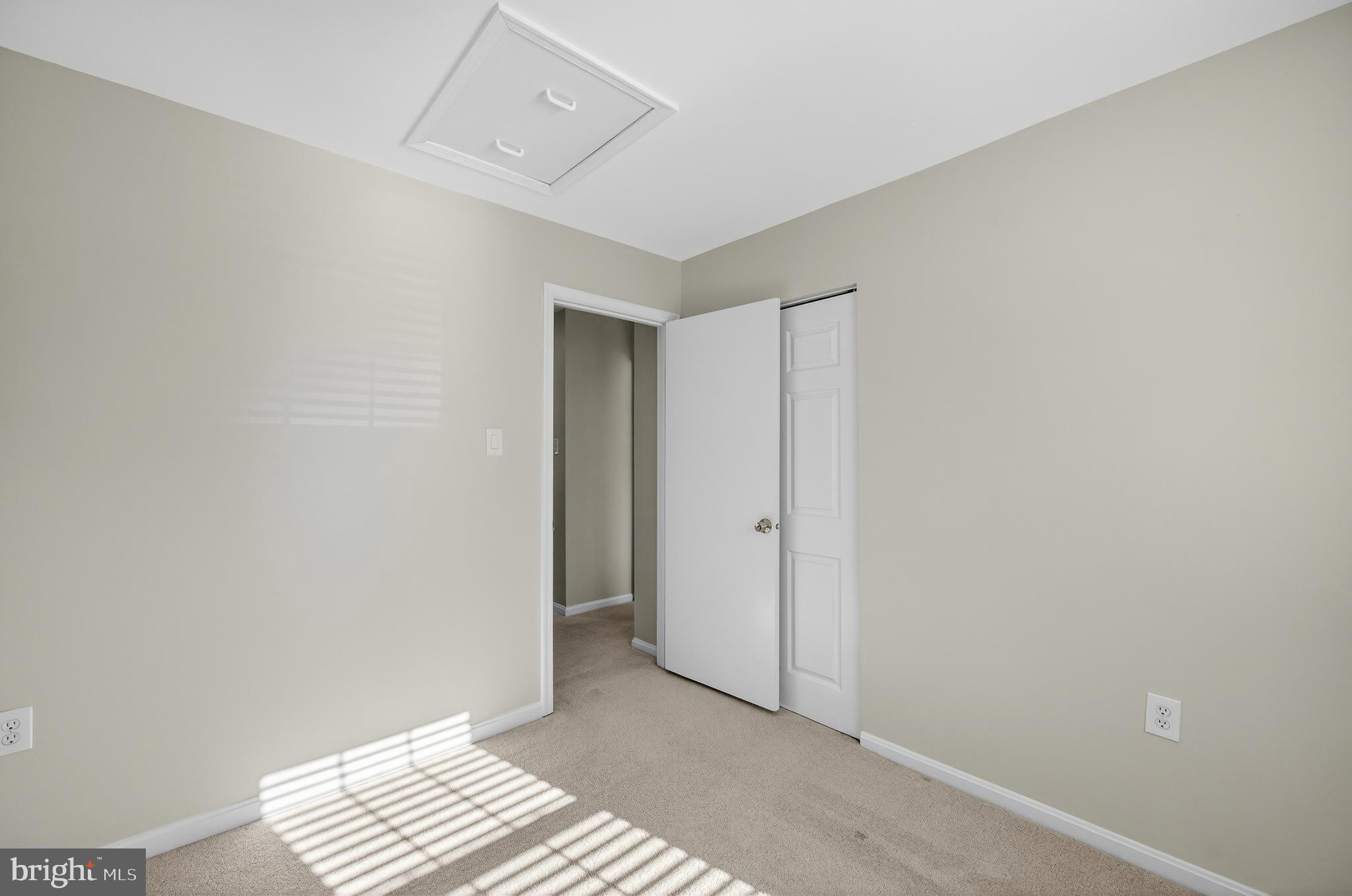 CROWNLEIGH - Residential