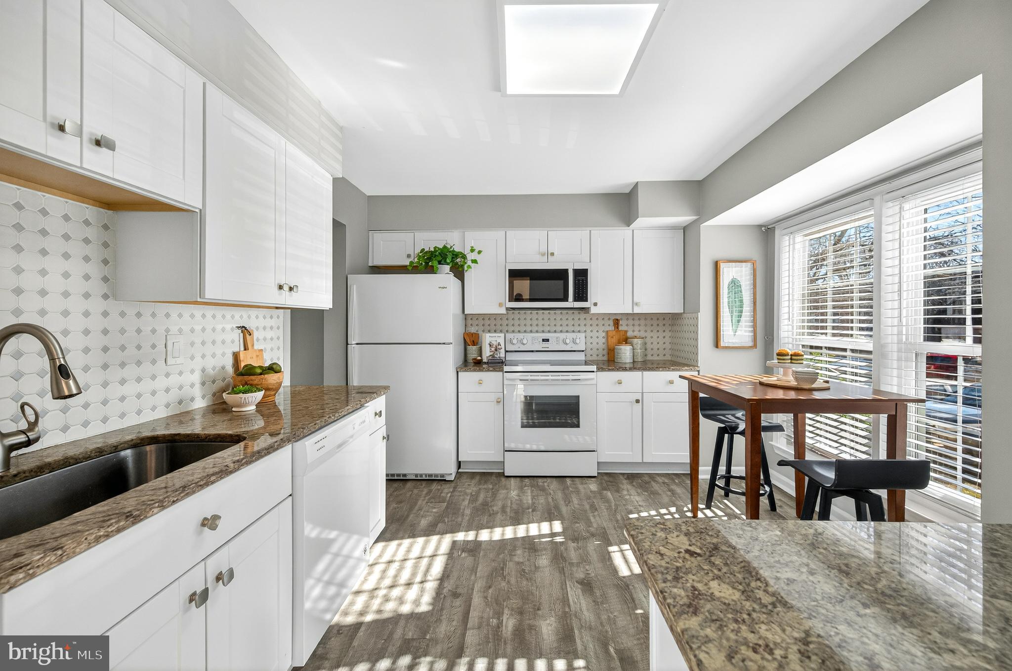 CROWNLEIGH - Residential