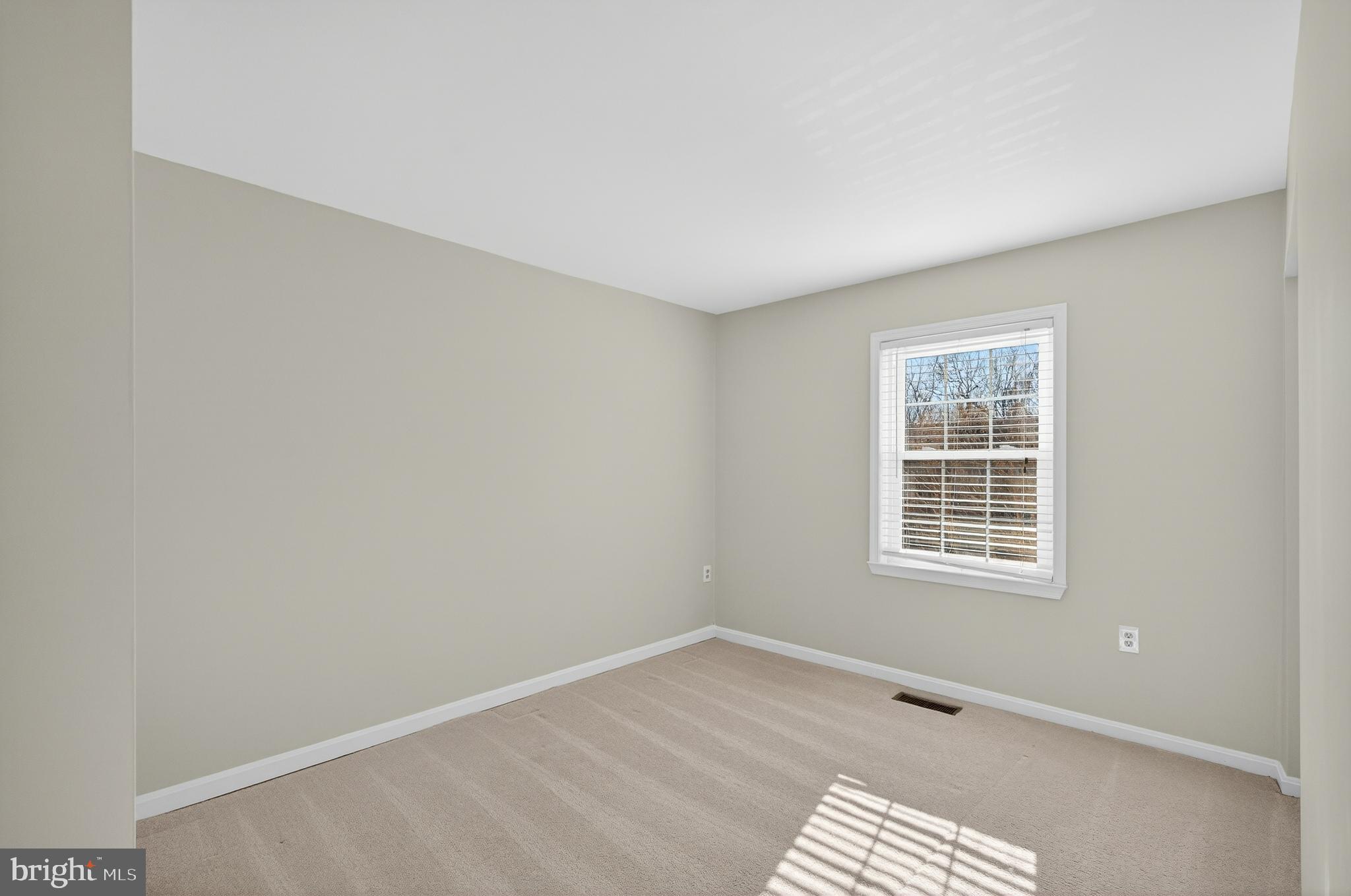 CROWNLEIGH - Residential