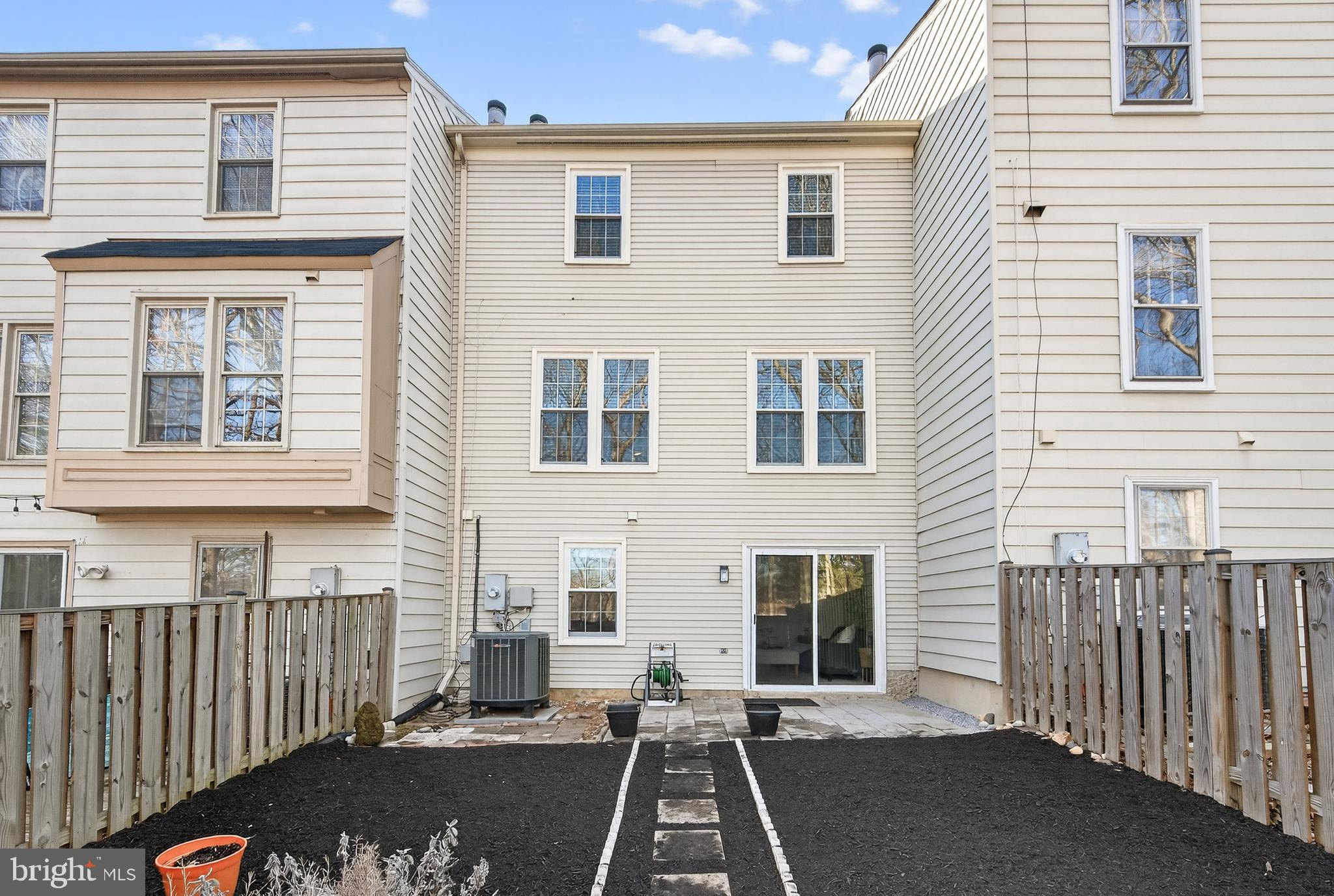 CROWNLEIGH - Residential