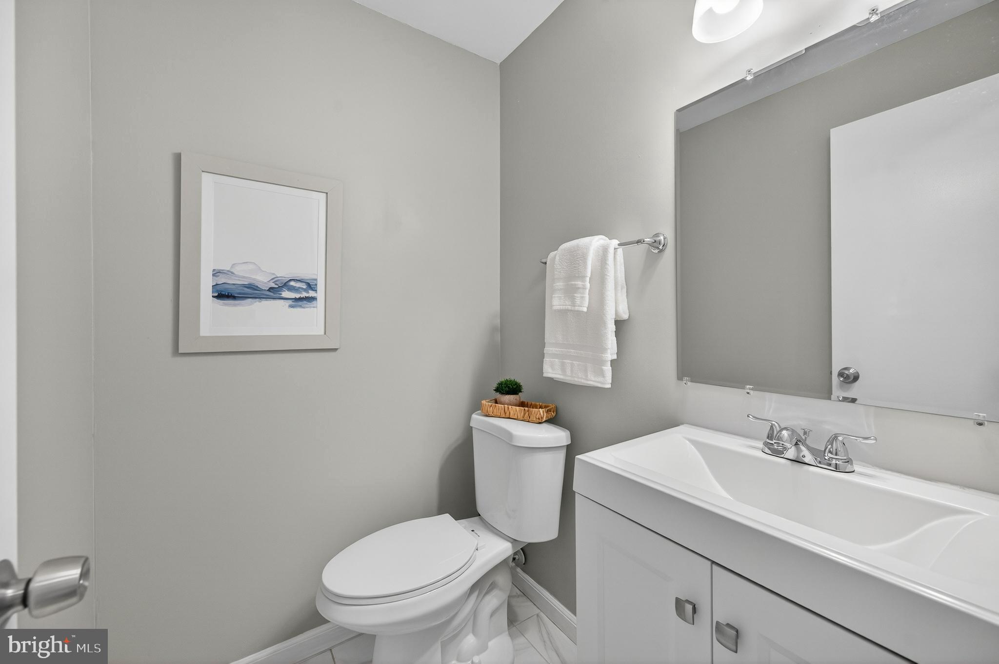 CROWNLEIGH - Residential