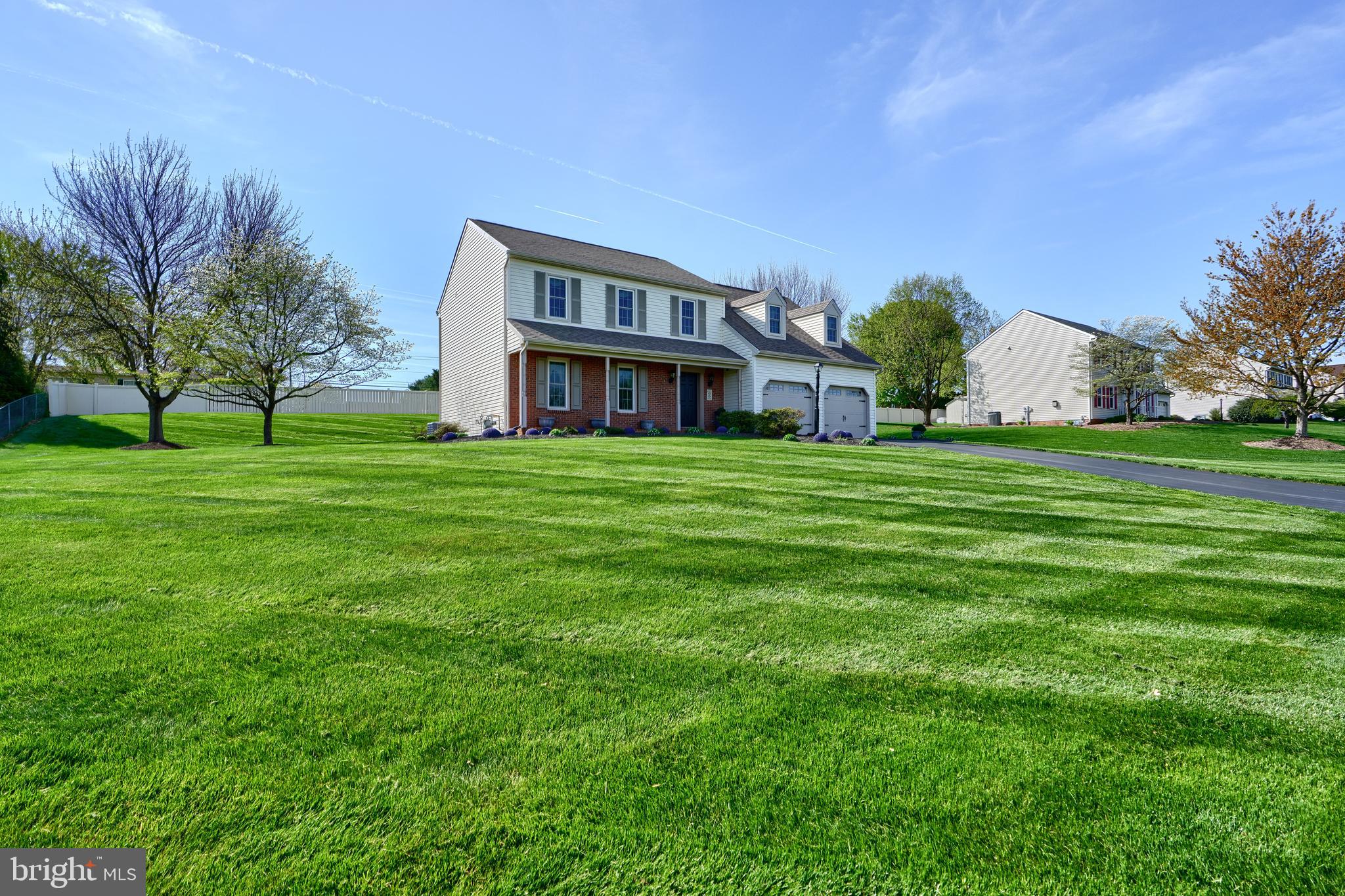 12 BROOKVIEW LANE
