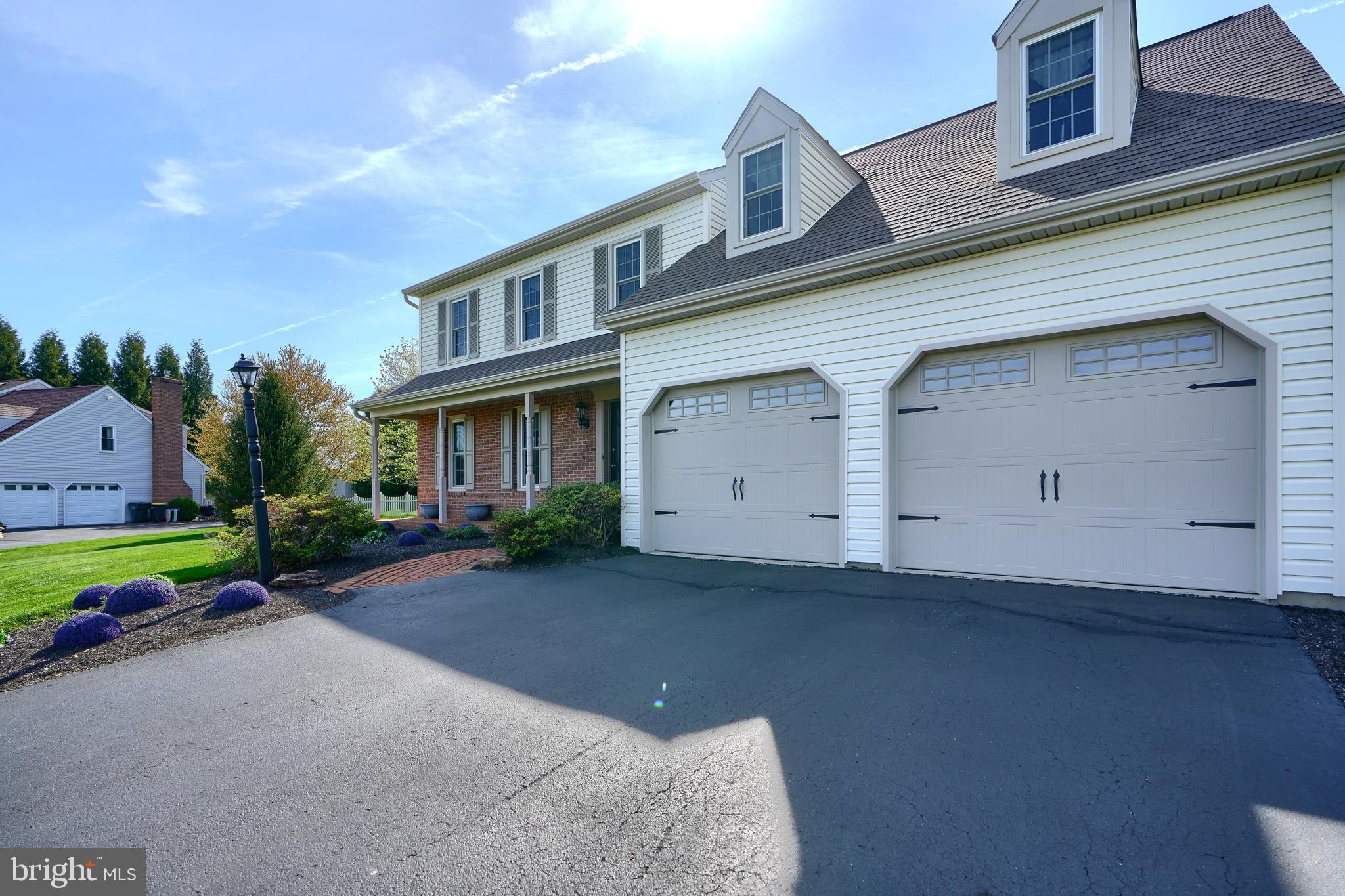 12 BROOKVIEW LANE