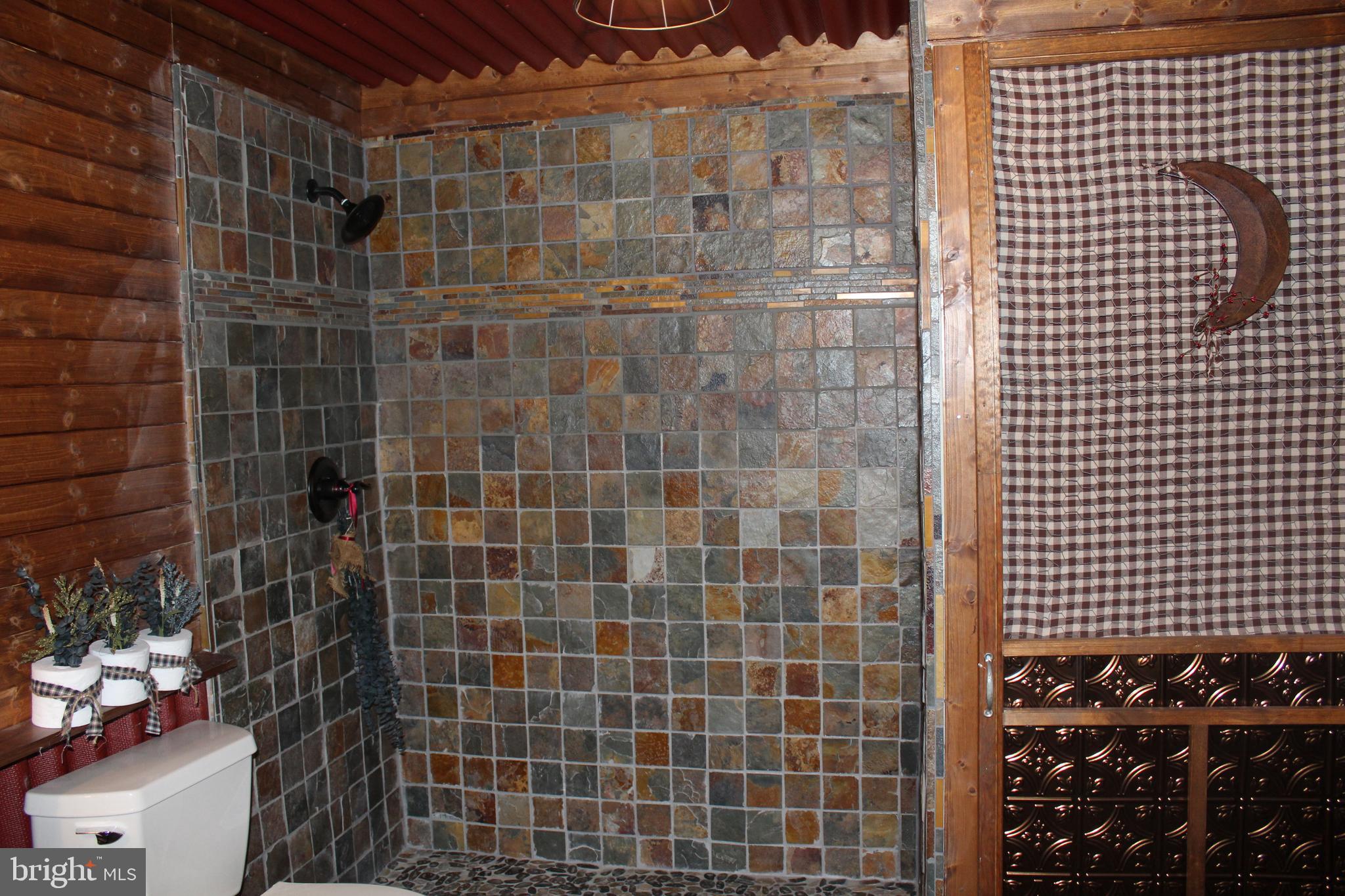 DOVE HILL ESTATES - Residential