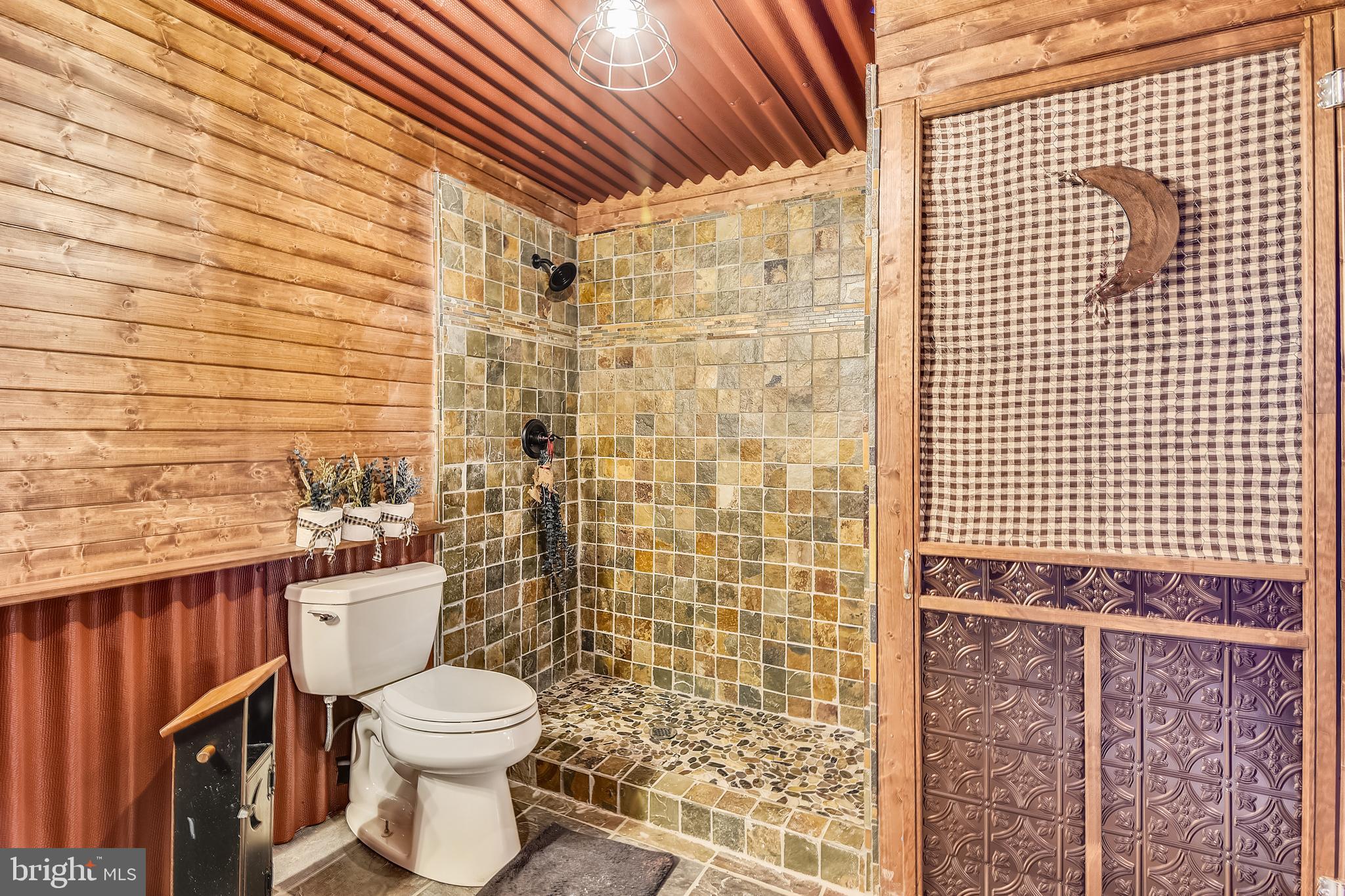 DOVE HILL ESTATES - Residential