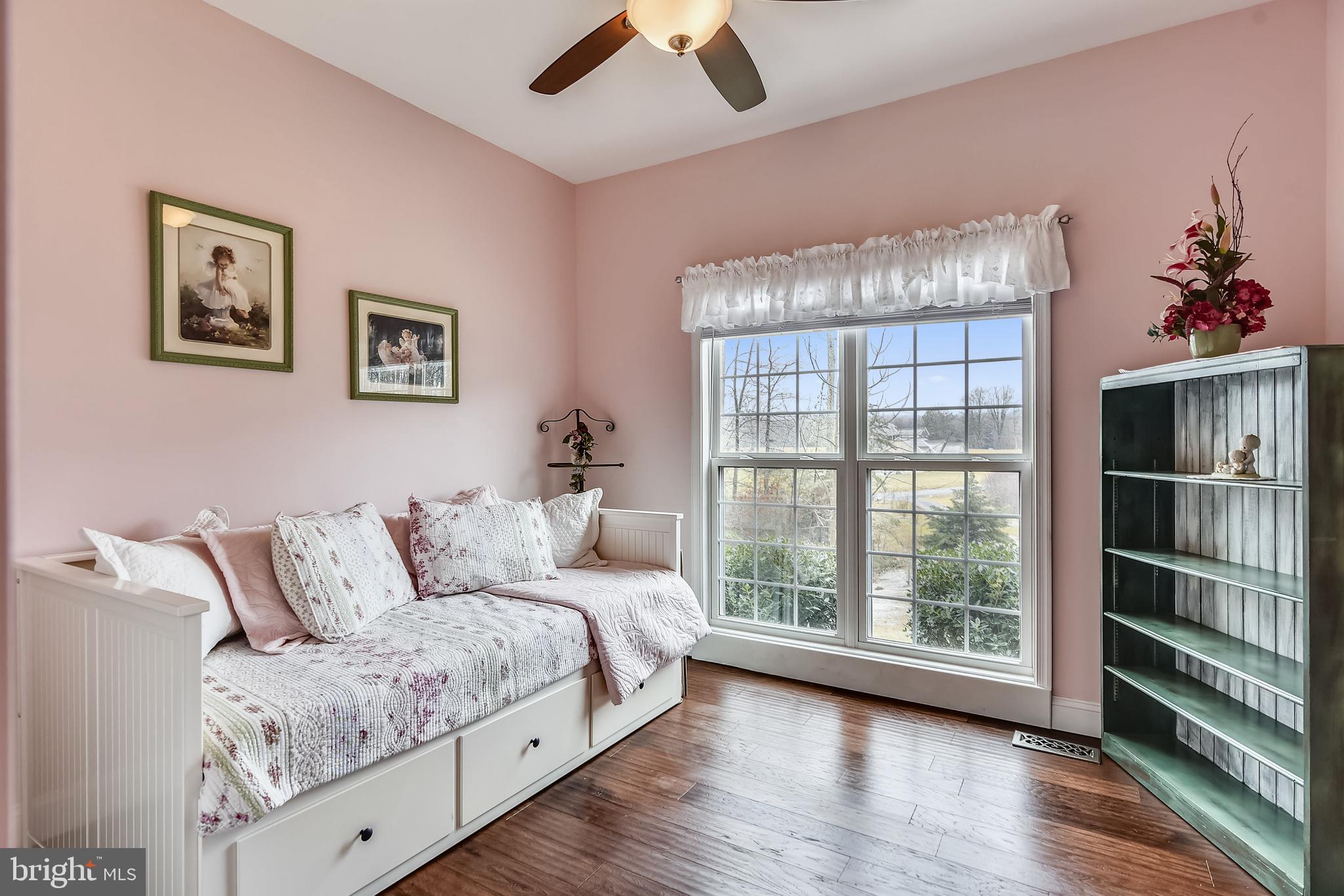 DOVE HILL ESTATES - Residential