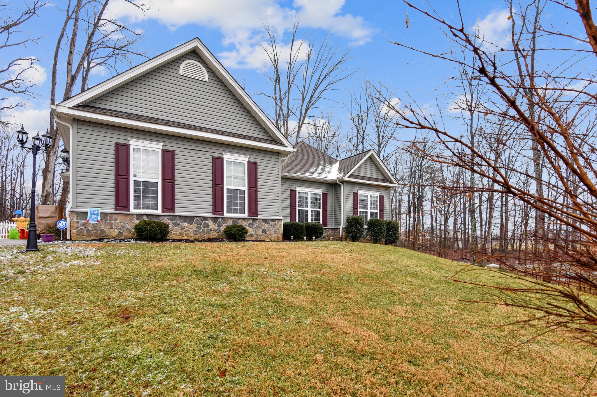 DOVE HILL ESTATES - Residential