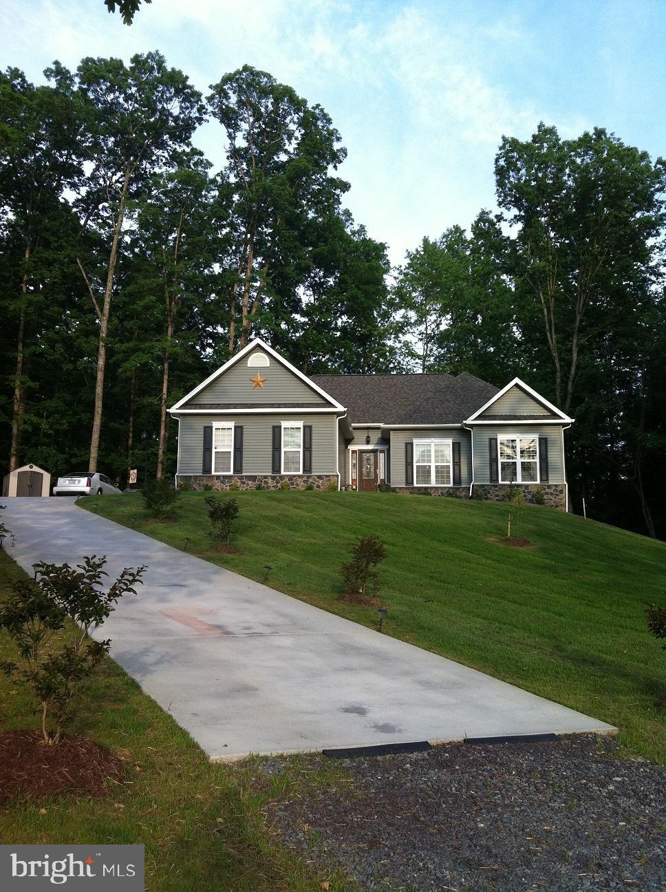 DOVE HILL ESTATES - Residential