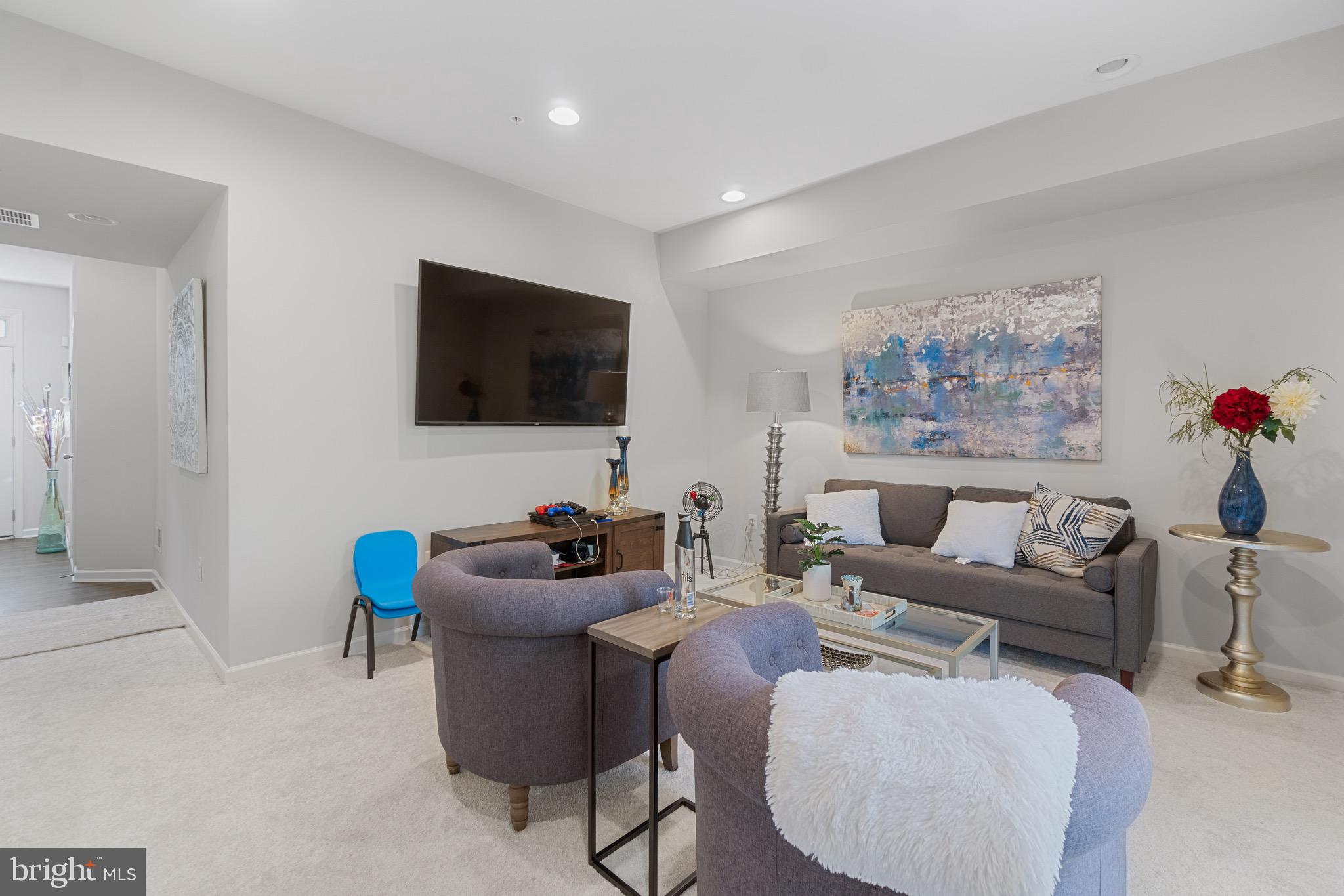 POND VIEW - Residential