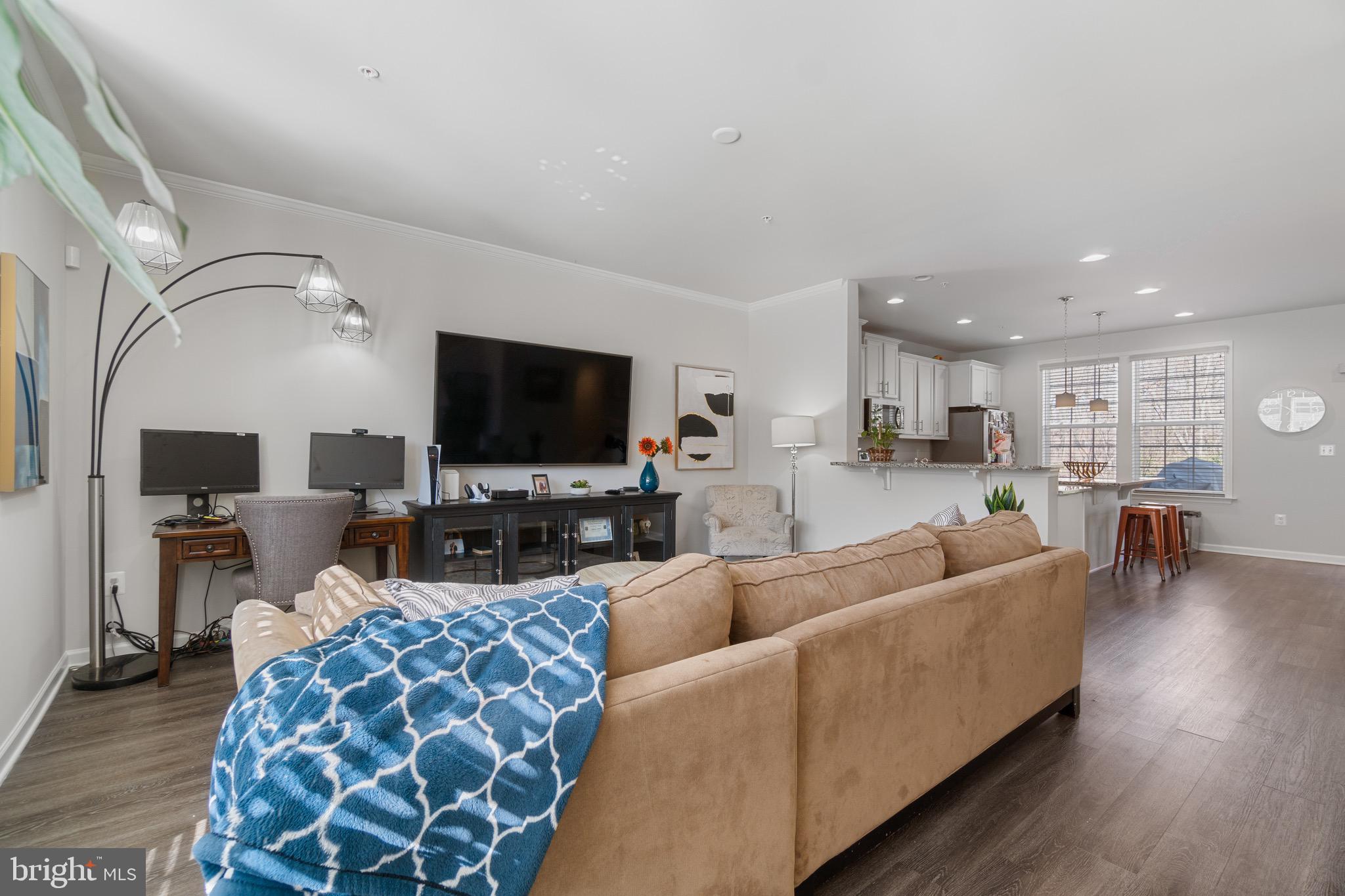 POND VIEW - Residential