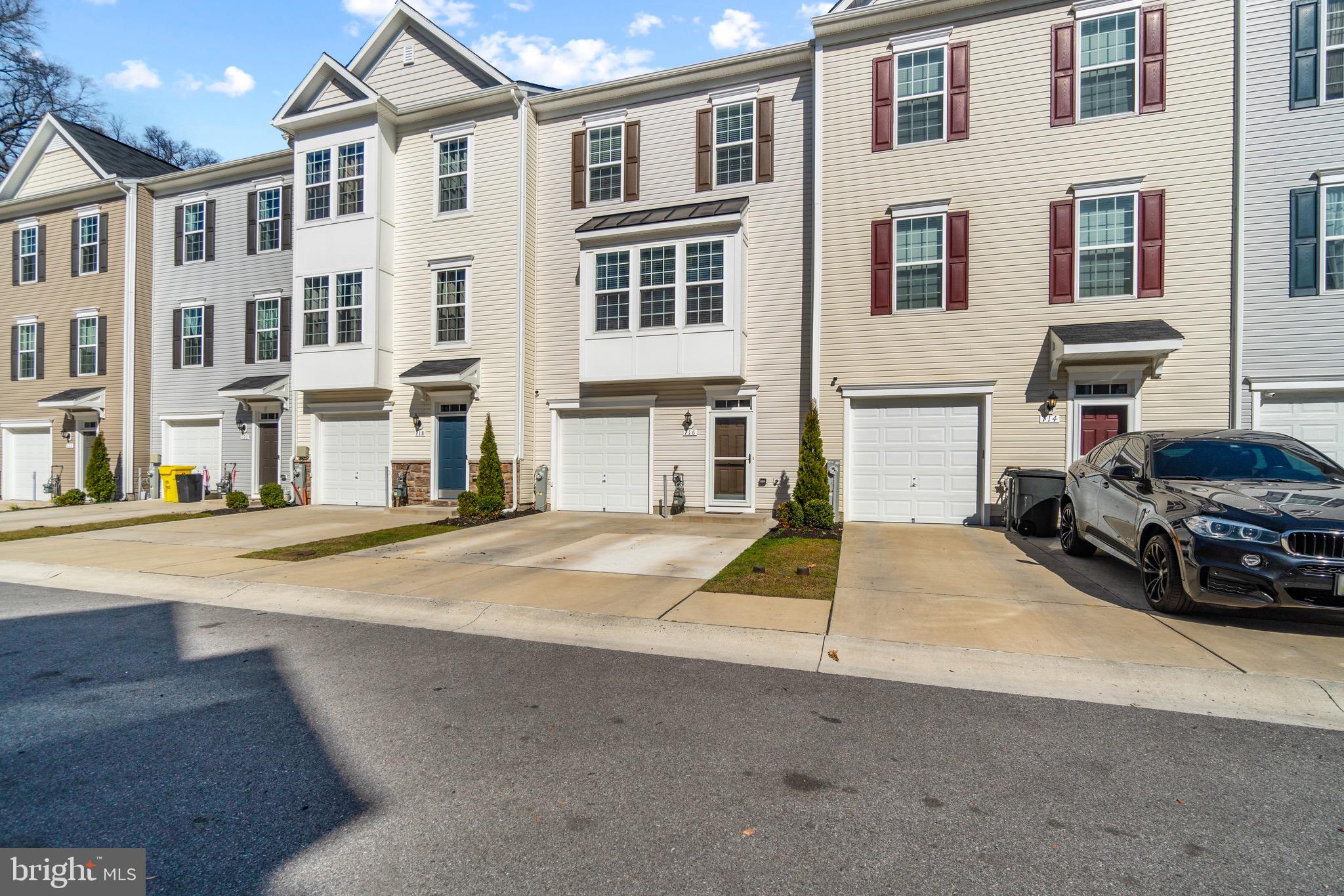 POND VIEW - Residential