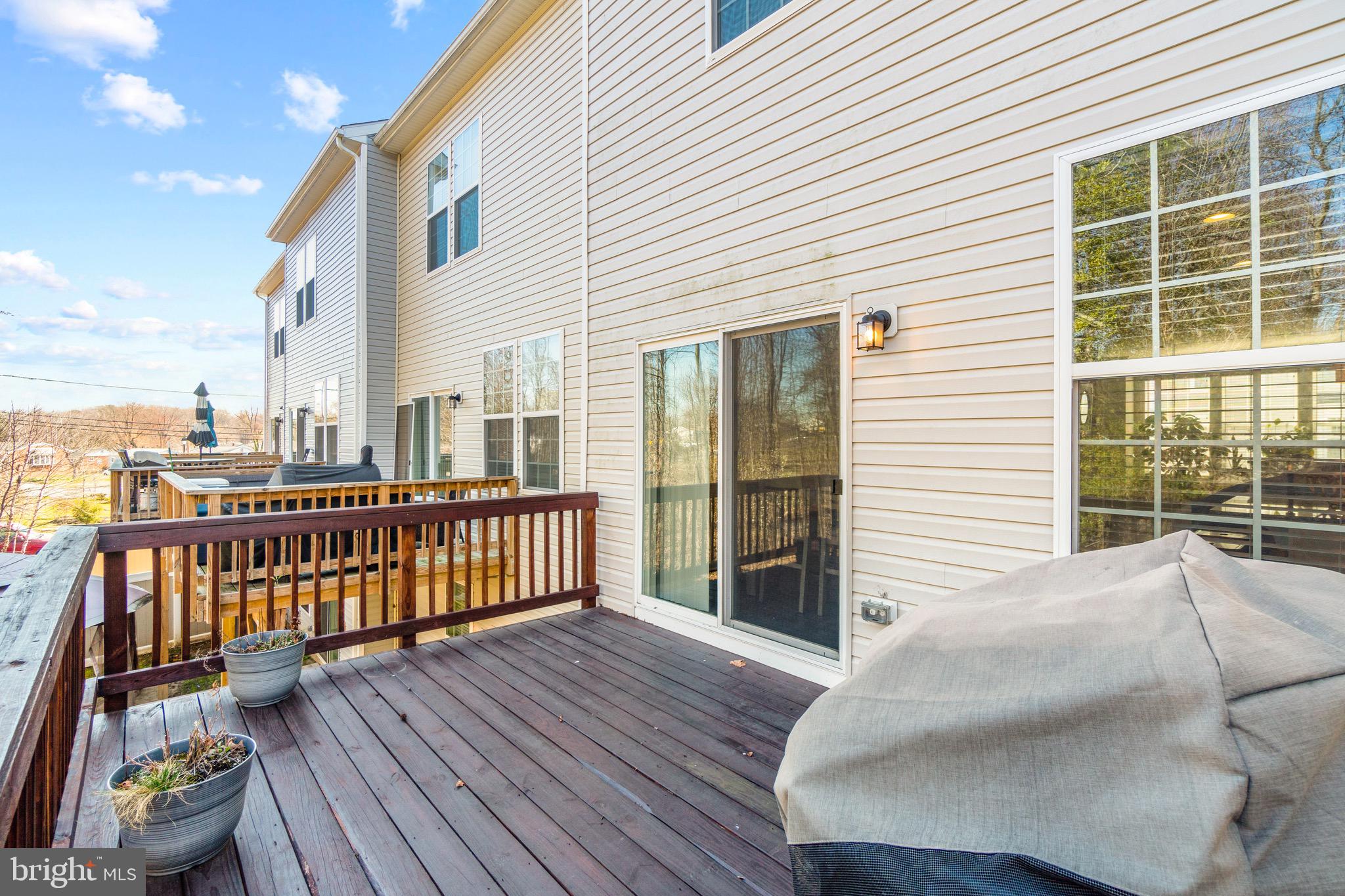 POND VIEW - Residential