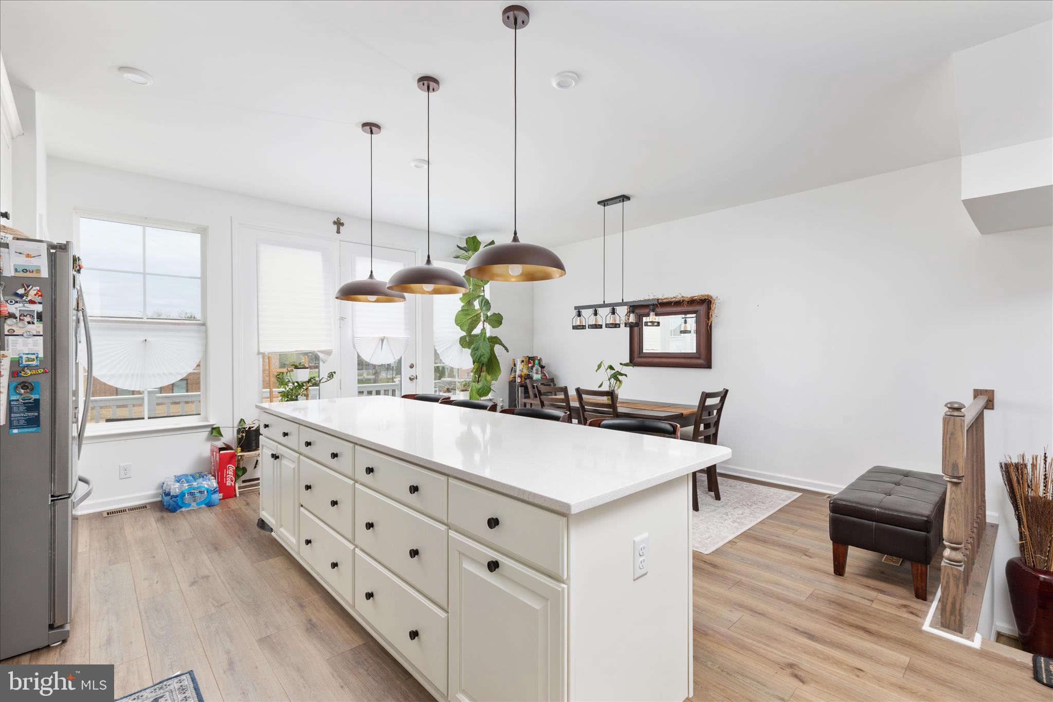 LOFTS AT CREEKSIDE - Residential