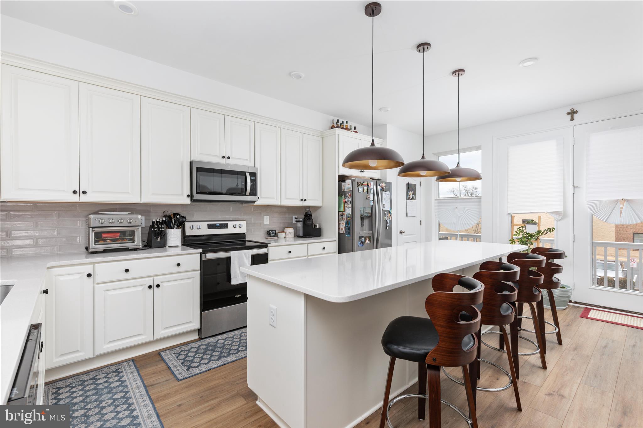 LOFTS AT CREEKSIDE - Residential