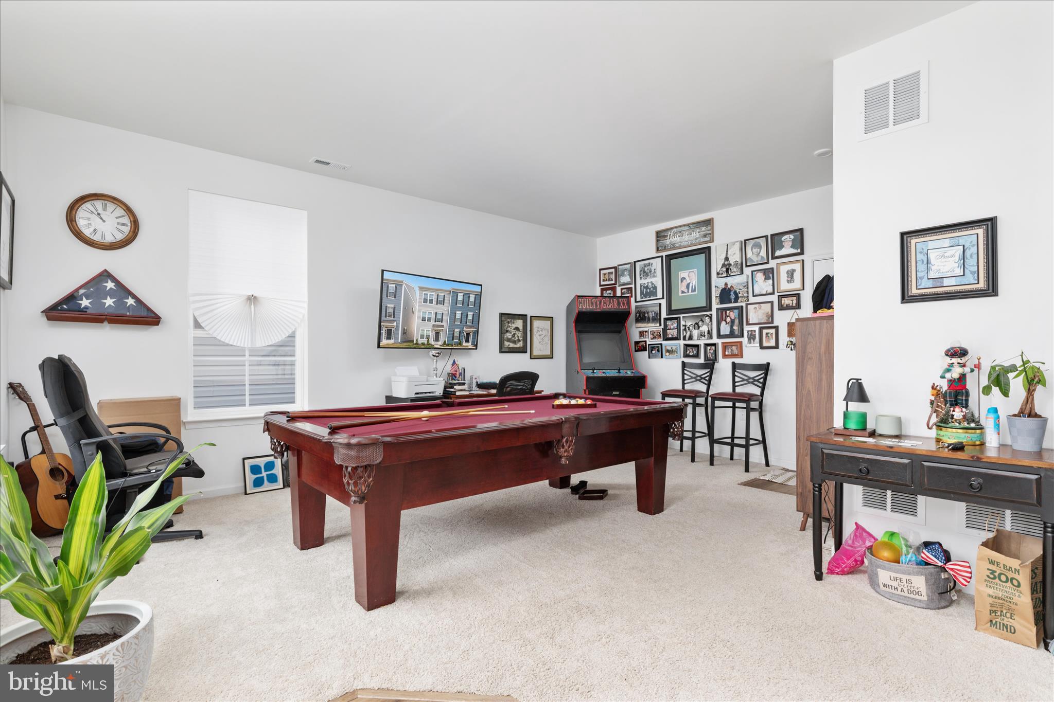 LOFTS AT CREEKSIDE - Residential