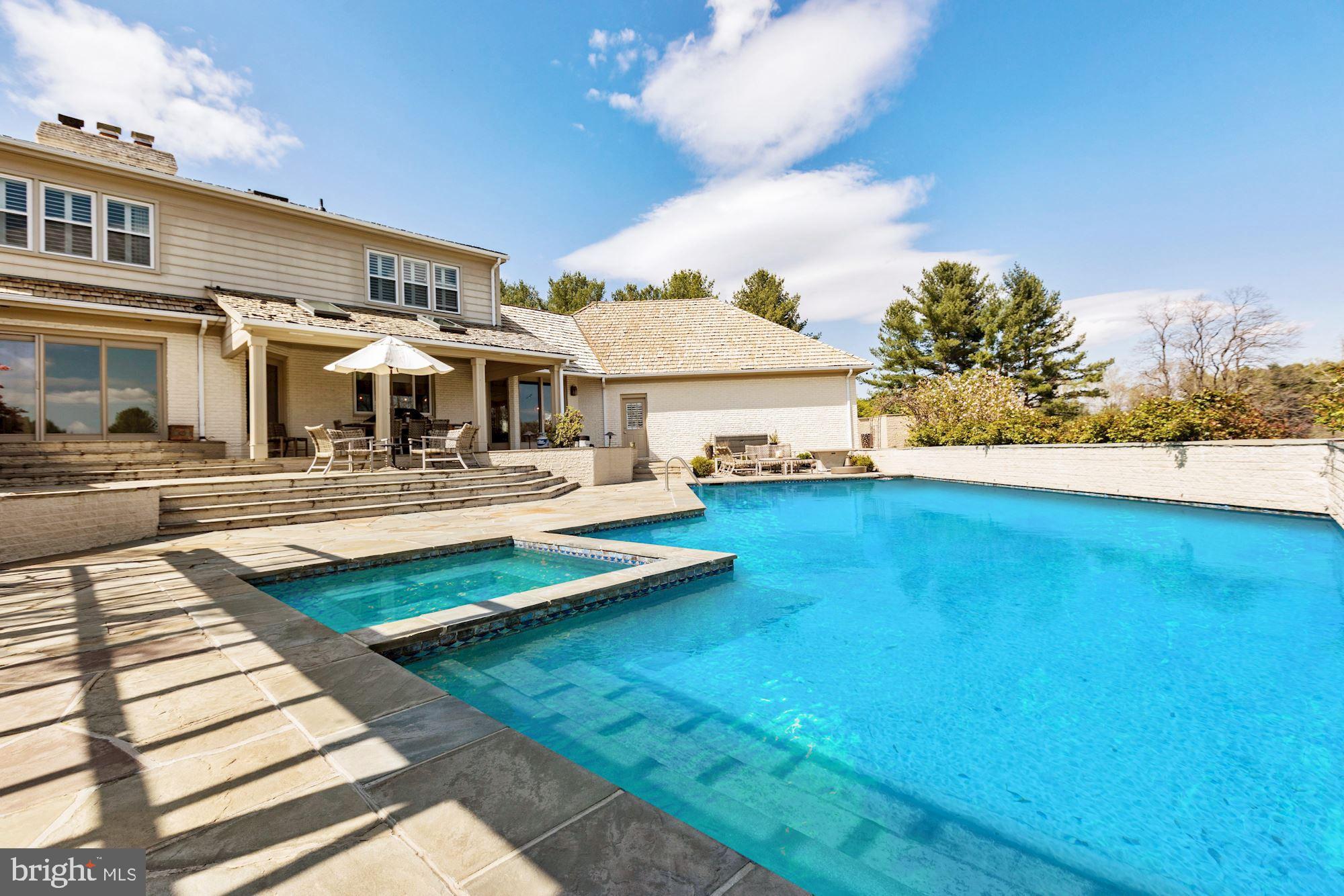 EVERGREEN FARM - Residential