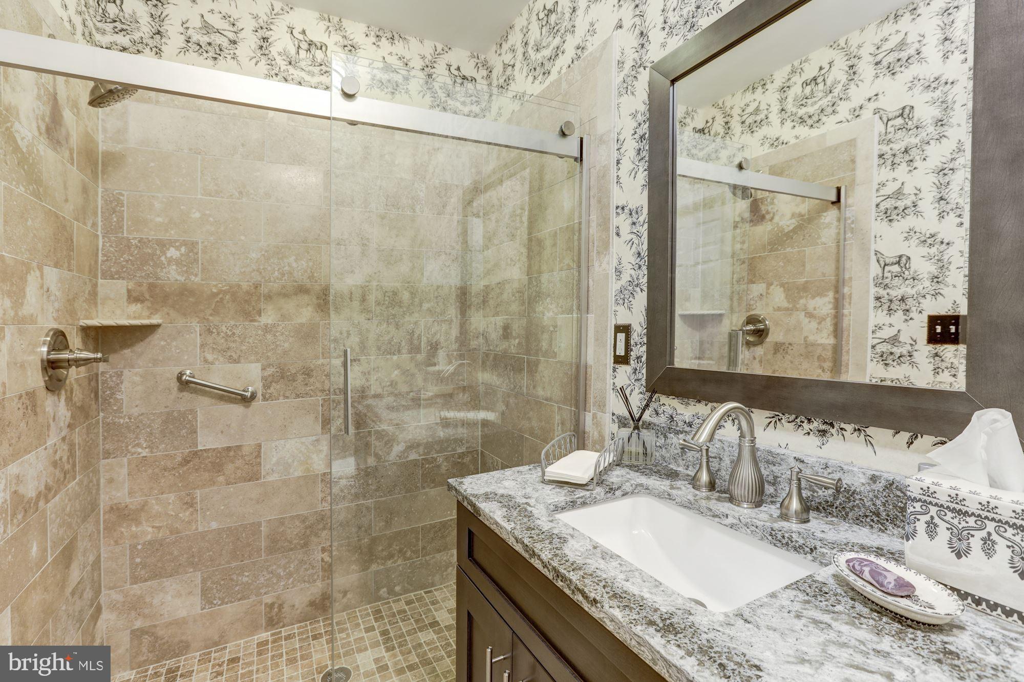 EVERGREEN FARM - Residential