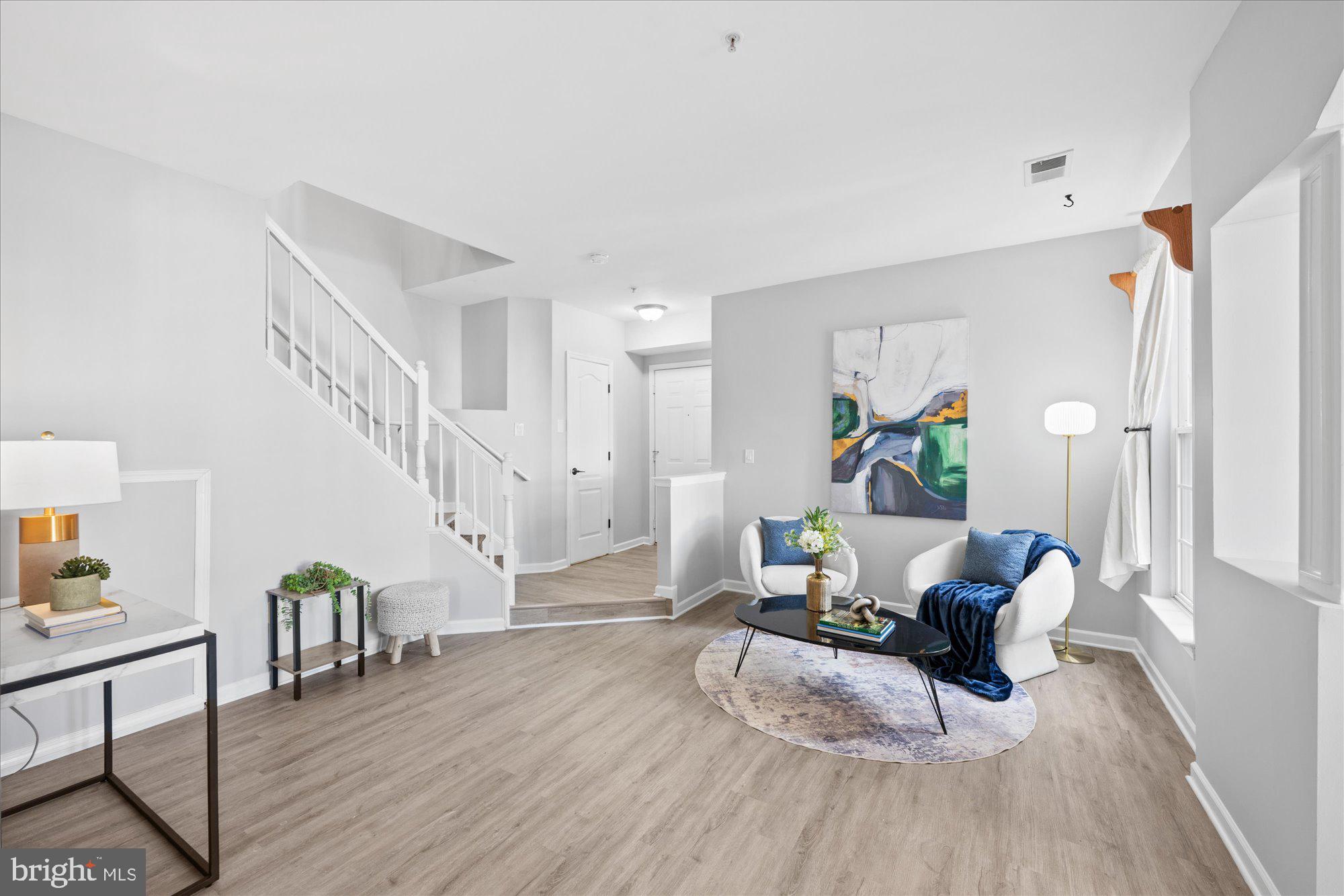 CAMERON STATION - Residential