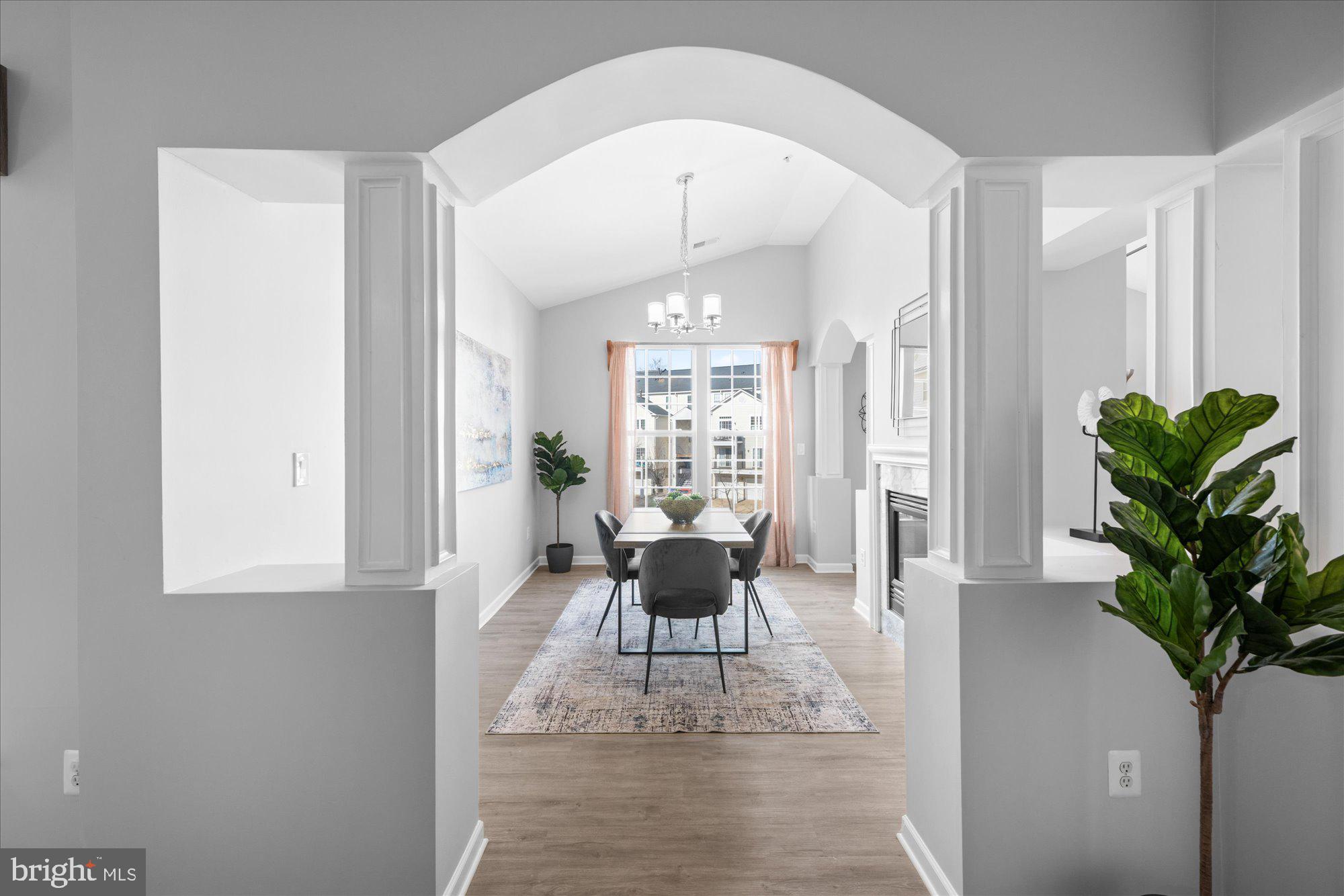 CAMERON STATION - Residential