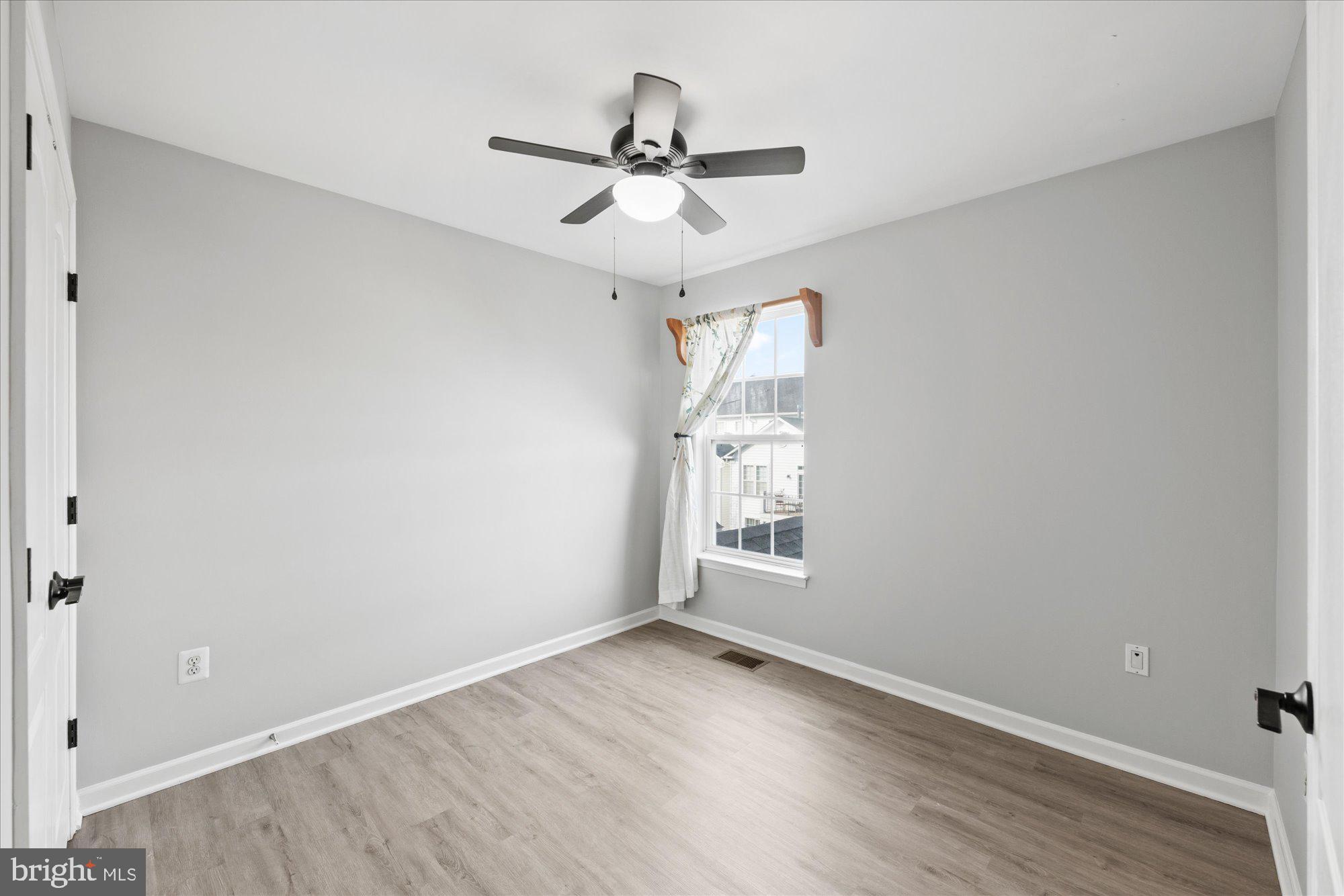 CAMERON STATION - Residential