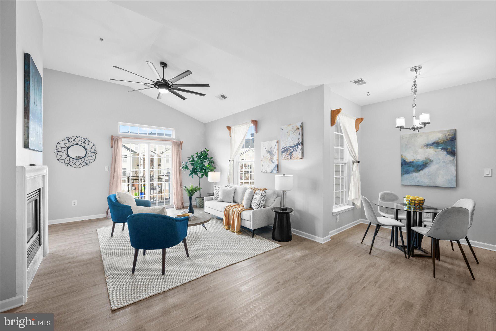 CAMERON STATION - Residential