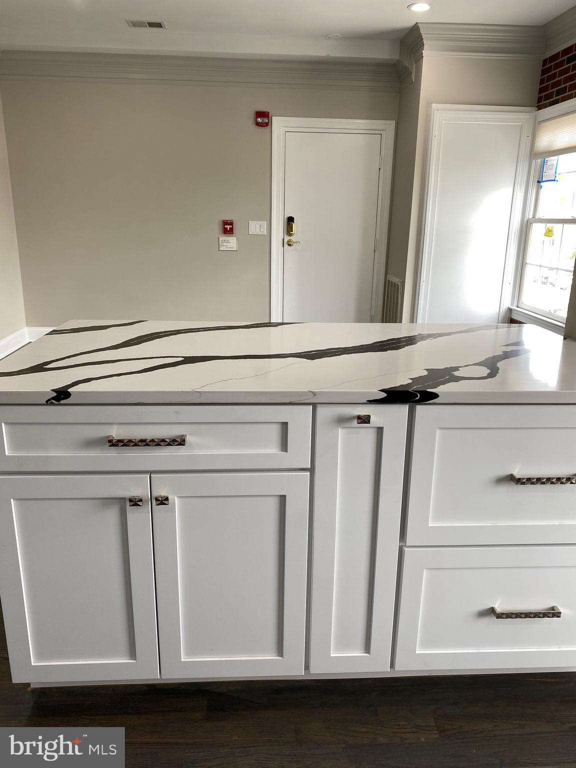 KENTLANDS MIDTOWN - Residential Lease