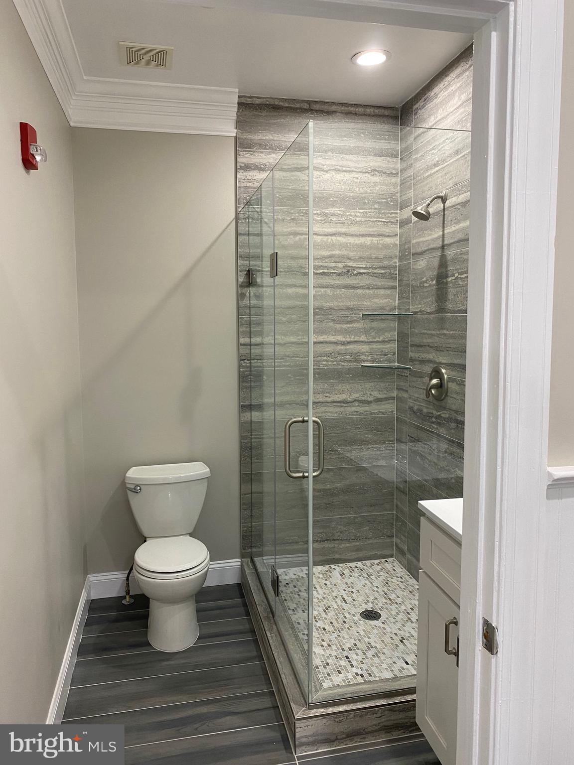 KENTLANDS MIDTOWN - Residential Lease