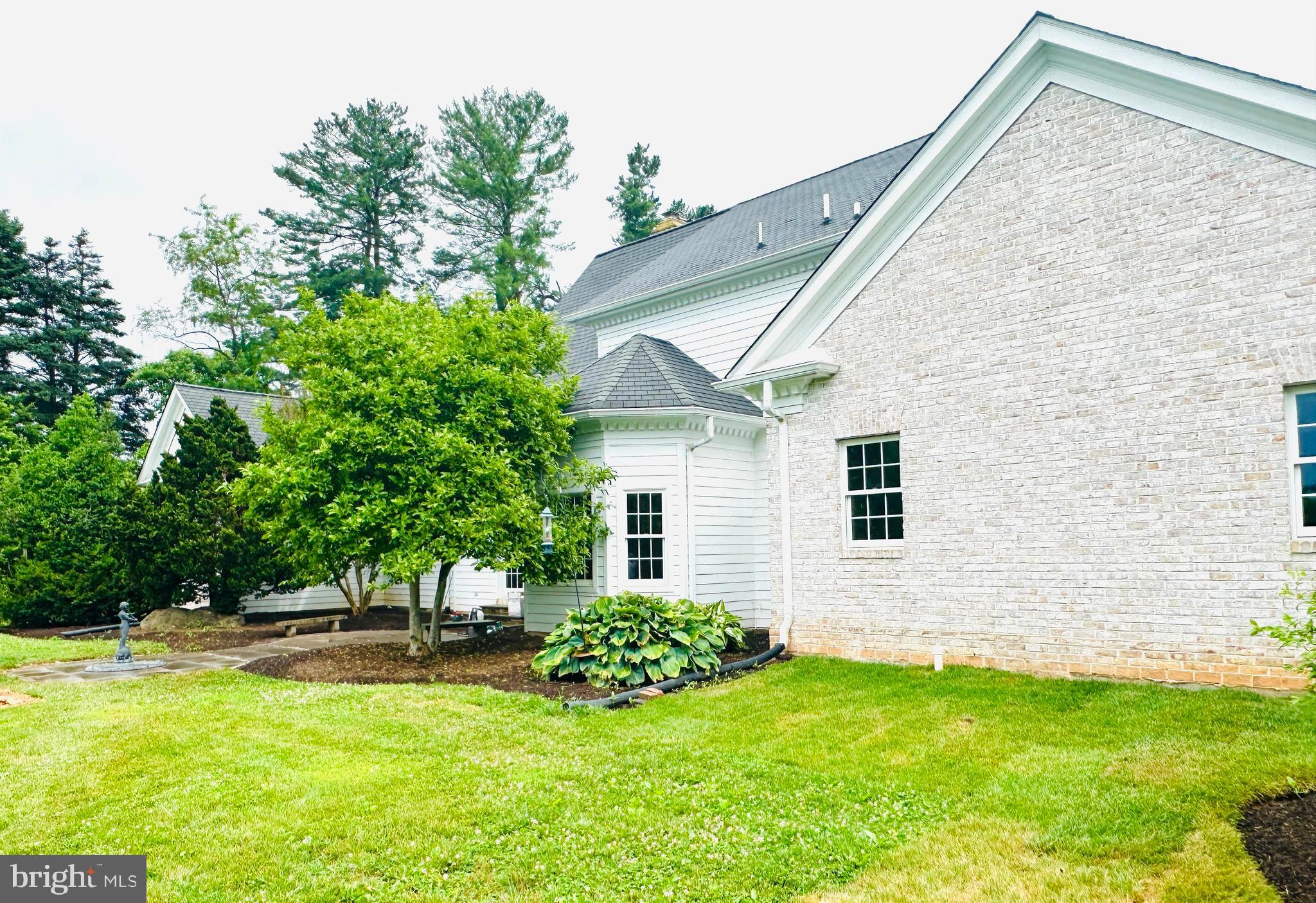 6504 SAND TRAP DRIVE