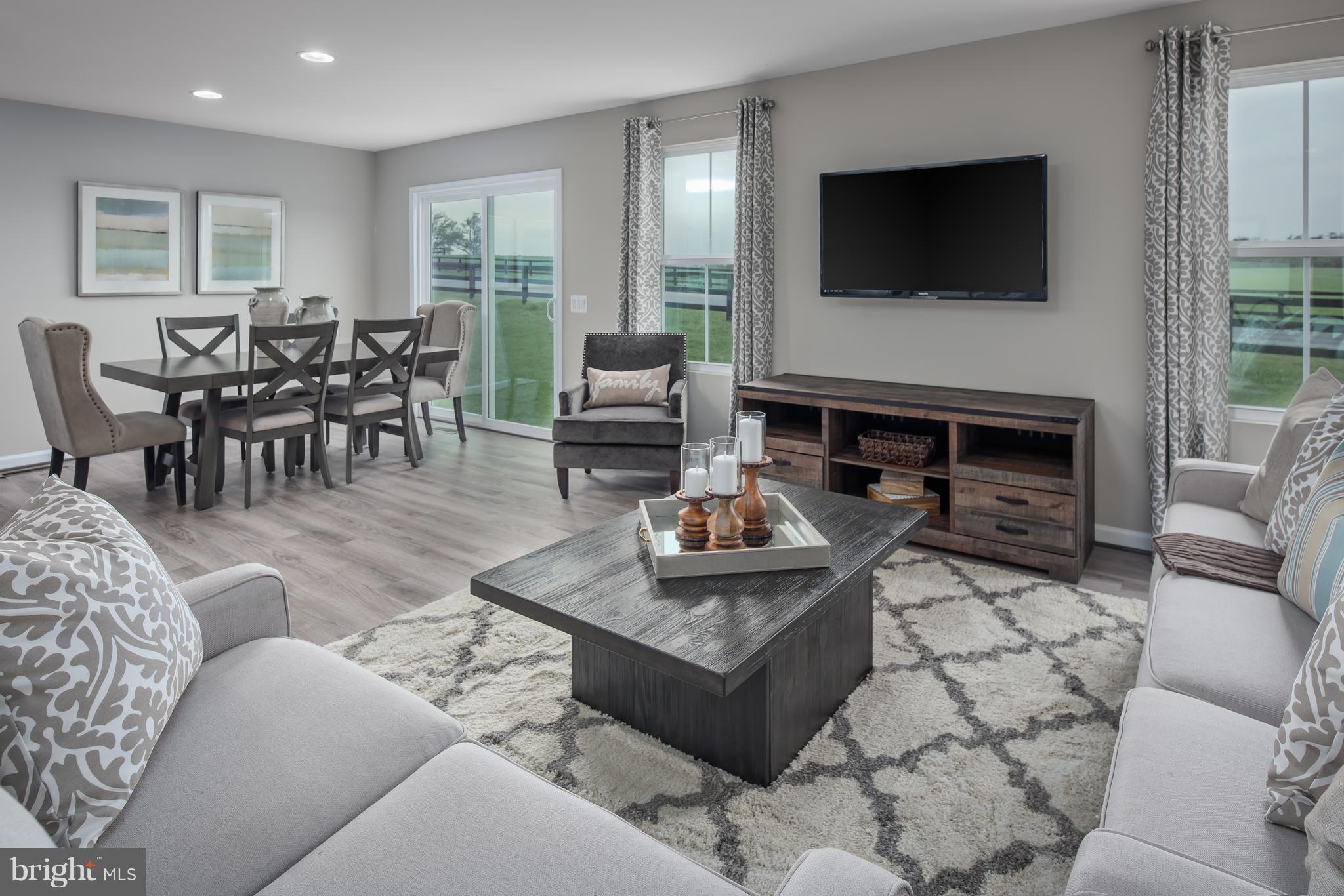 ARCADIA SPRINGS - Residential