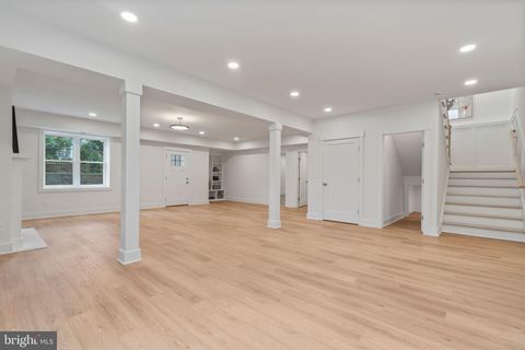 listing image 75
