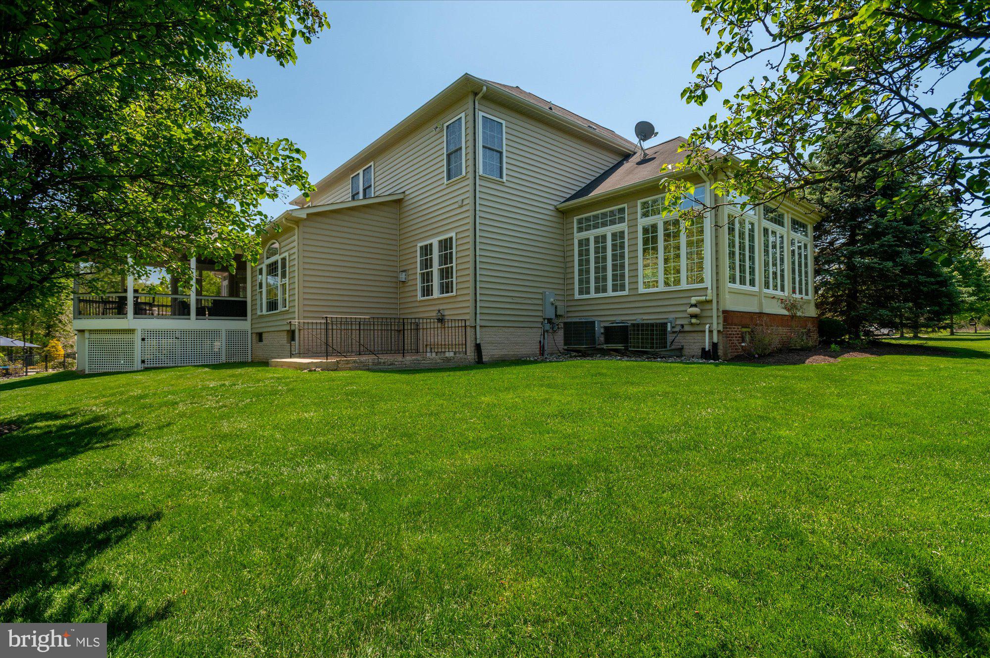 CEDAR HUNT - Residential