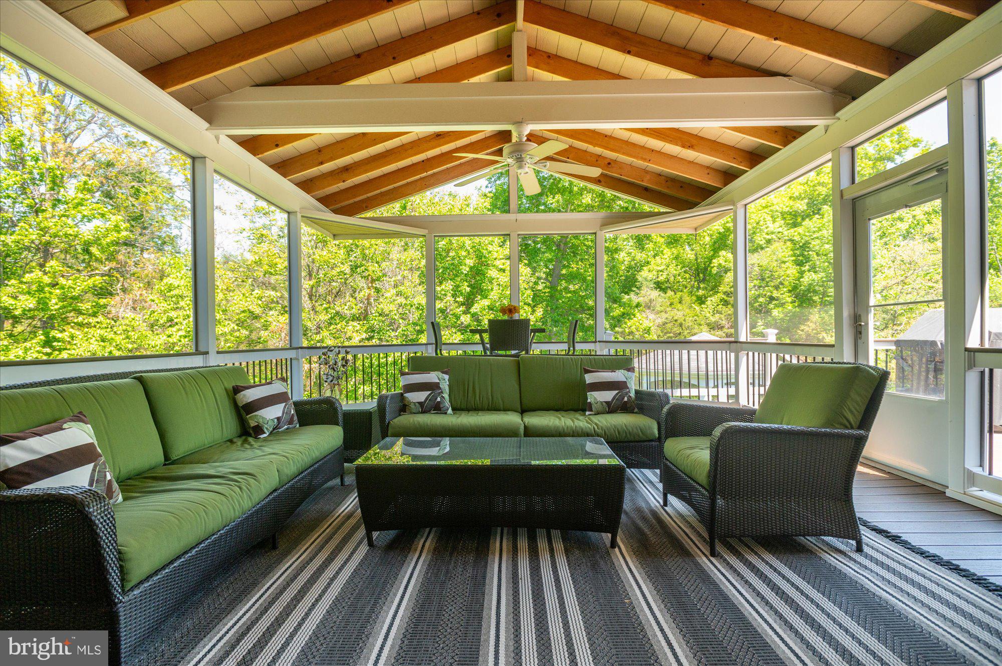 CEDAR HUNT - Residential