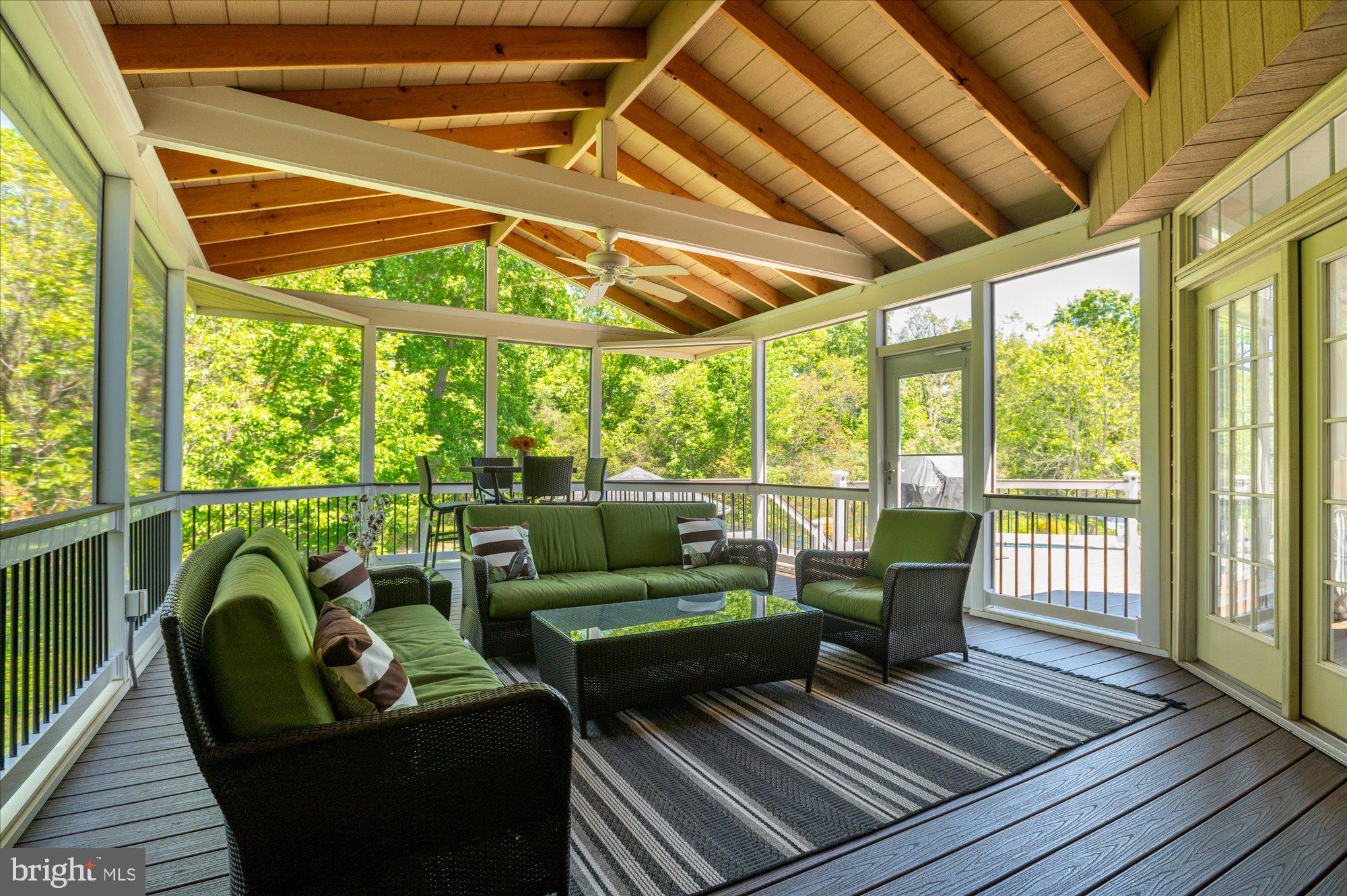 CEDAR HUNT - Residential