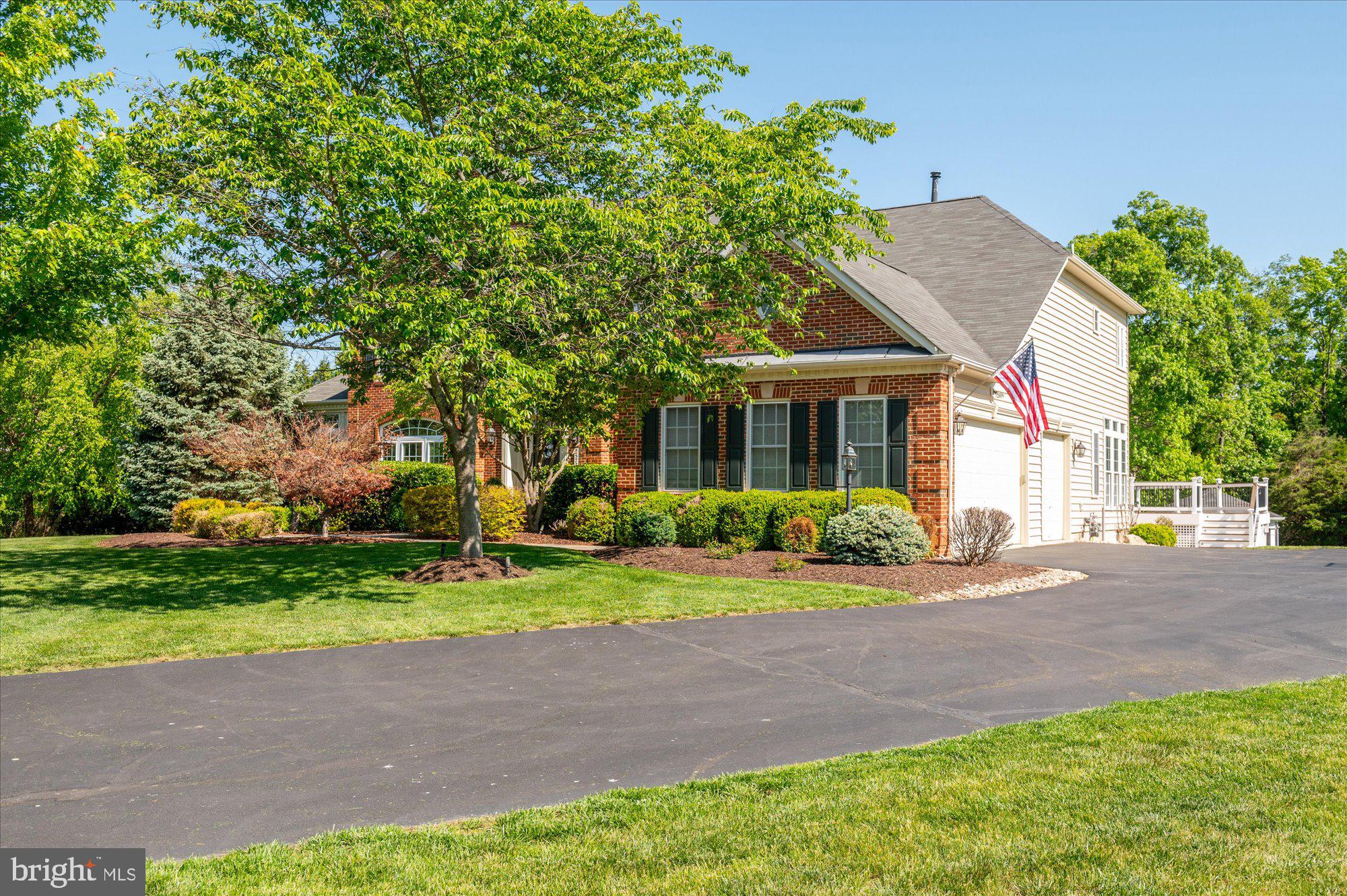 CEDAR HUNT - Residential