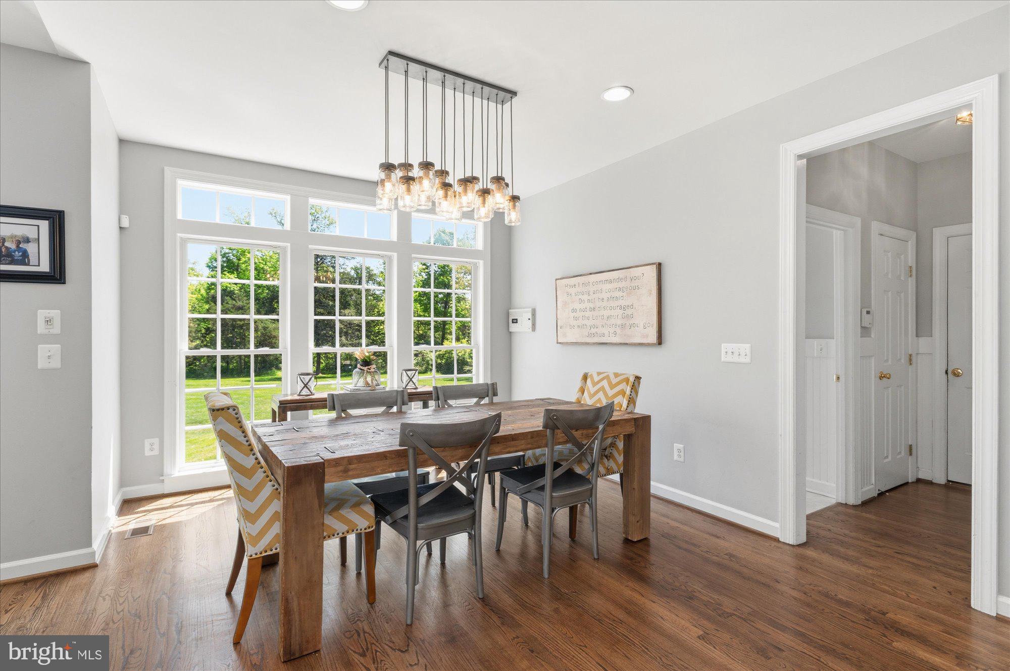 CEDAR HUNT - Residential