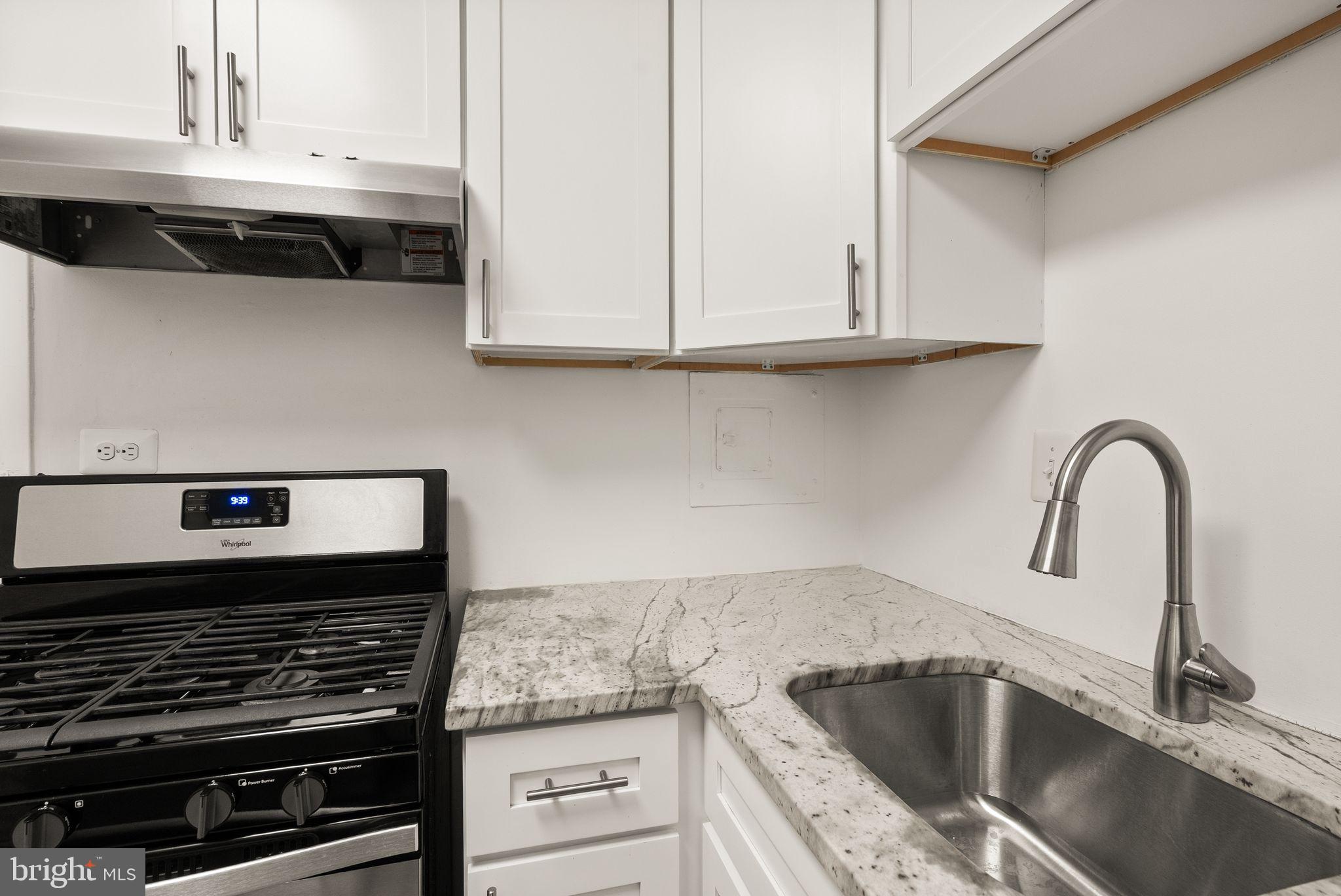 CIRCLE CONDOMINIUMS - Residential