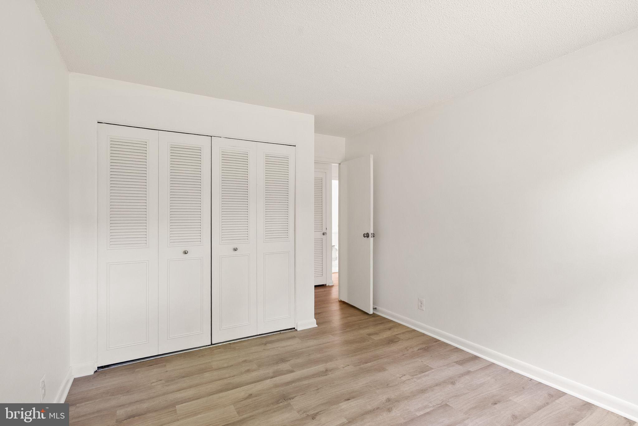 CIRCLE CONDOMINIUMS - Residential