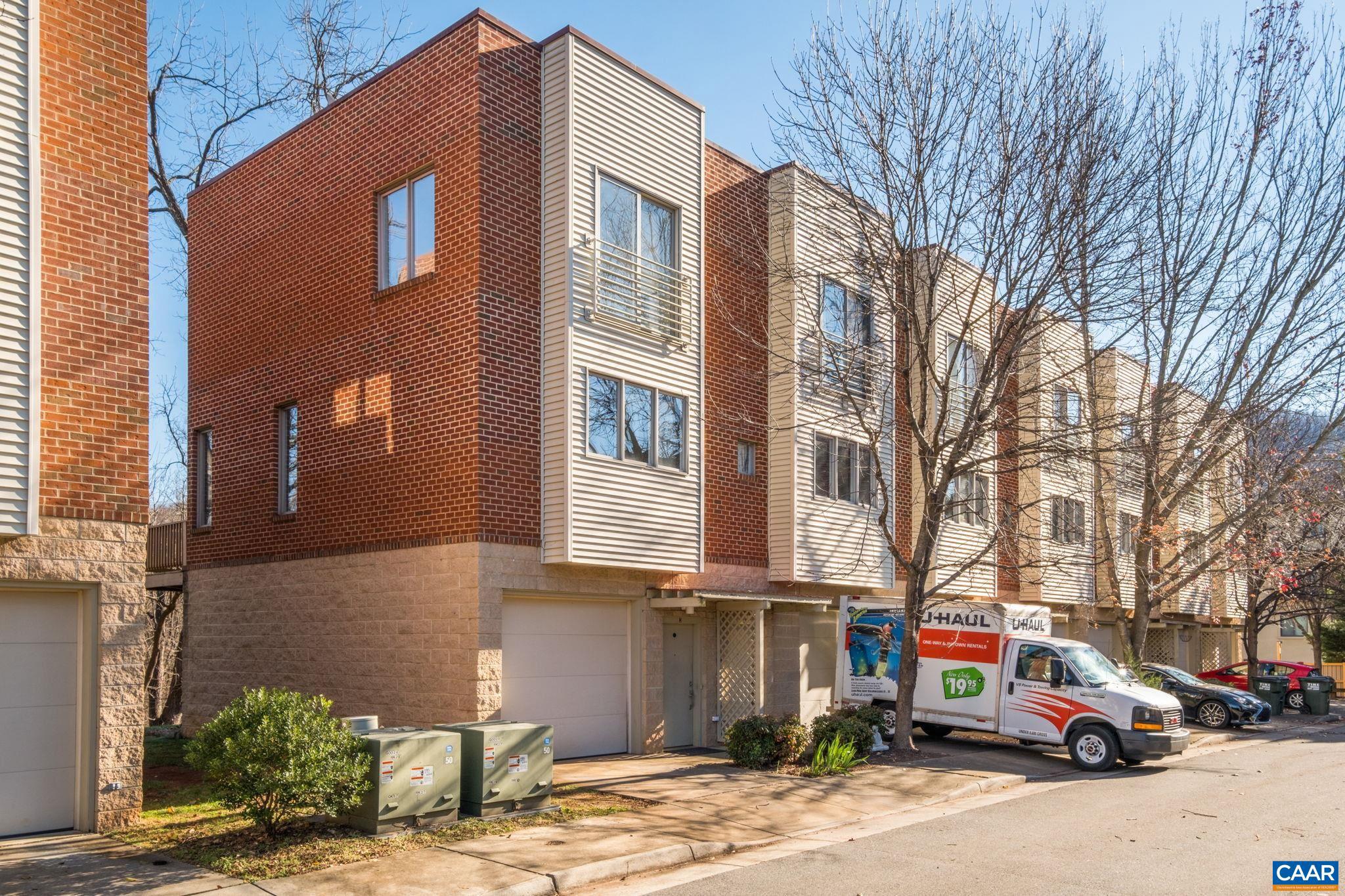 LINDEN TOWN LOFTS - Residential