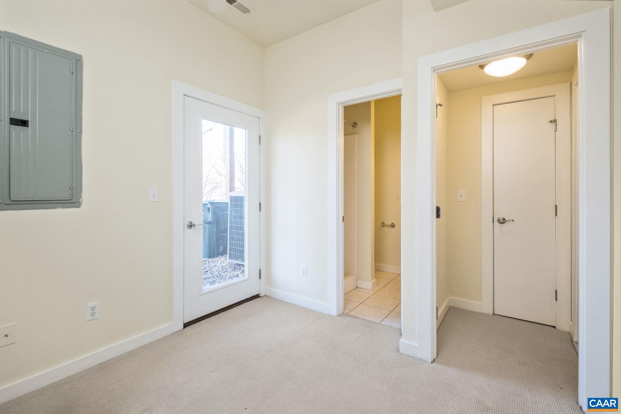 LINDEN TOWN LOFTS - Residential