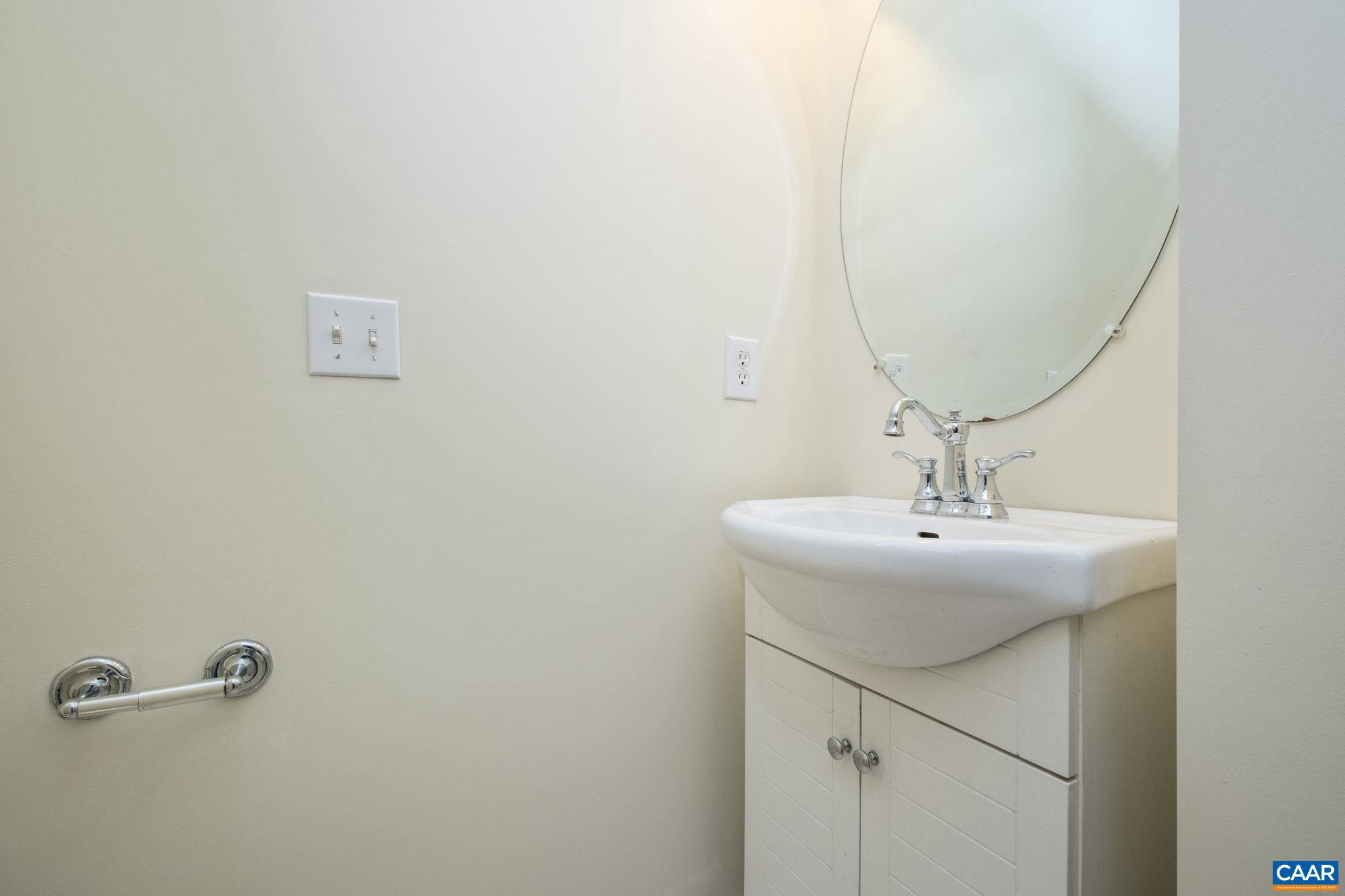 LINDEN TOWN LOFTS - Residential