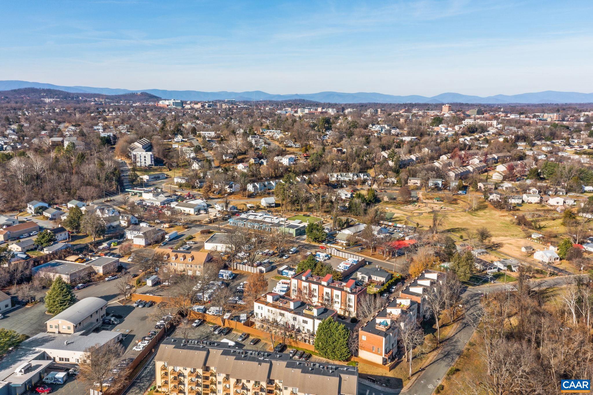 LINDEN TOWN LOFTS - Residential