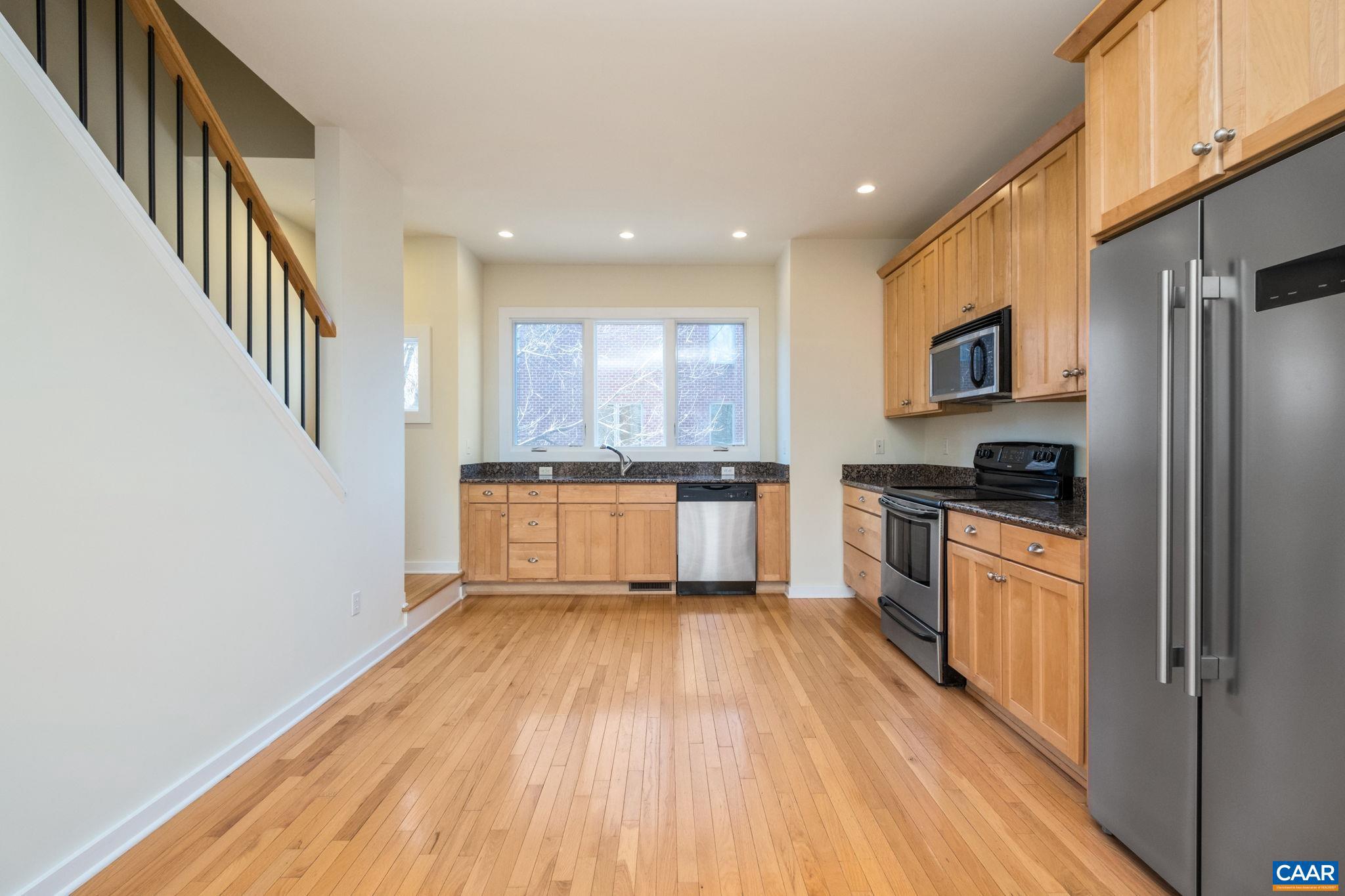 LINDEN TOWN LOFTS - Residential