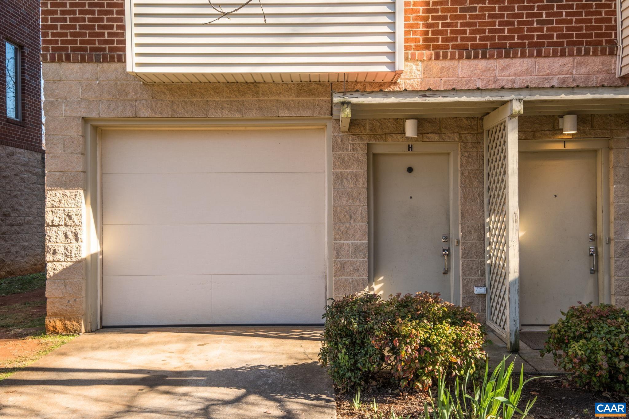LINDEN TOWN LOFTS - Residential