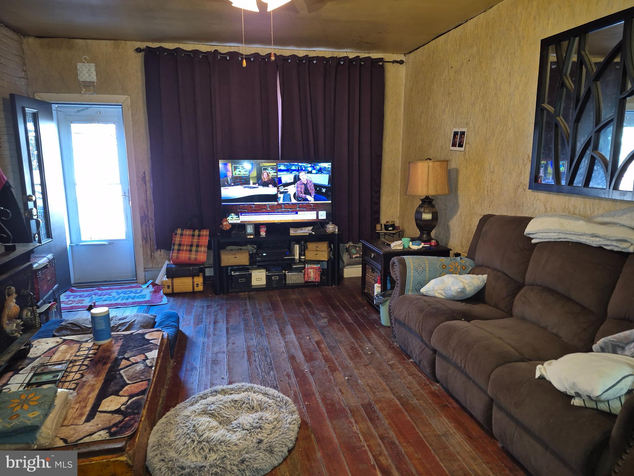 1411 S BEULAH STREET