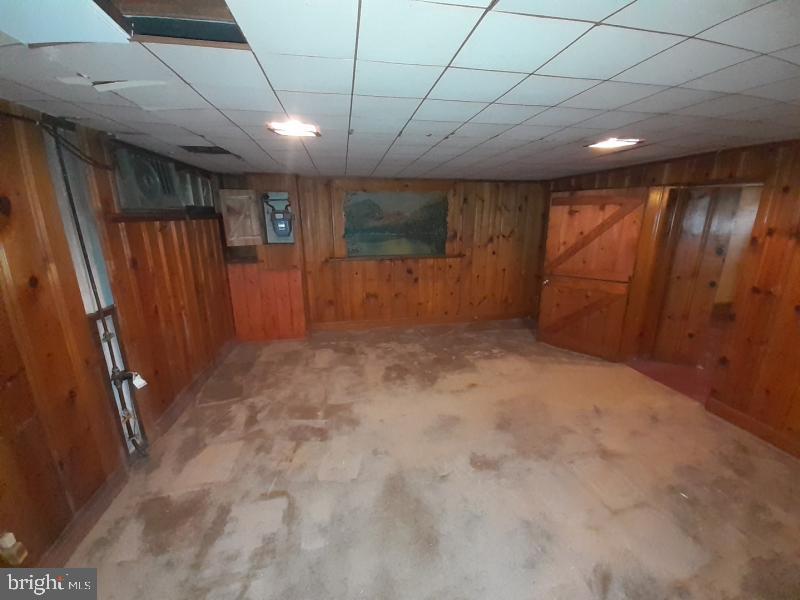 PERRING LOCH - Residential